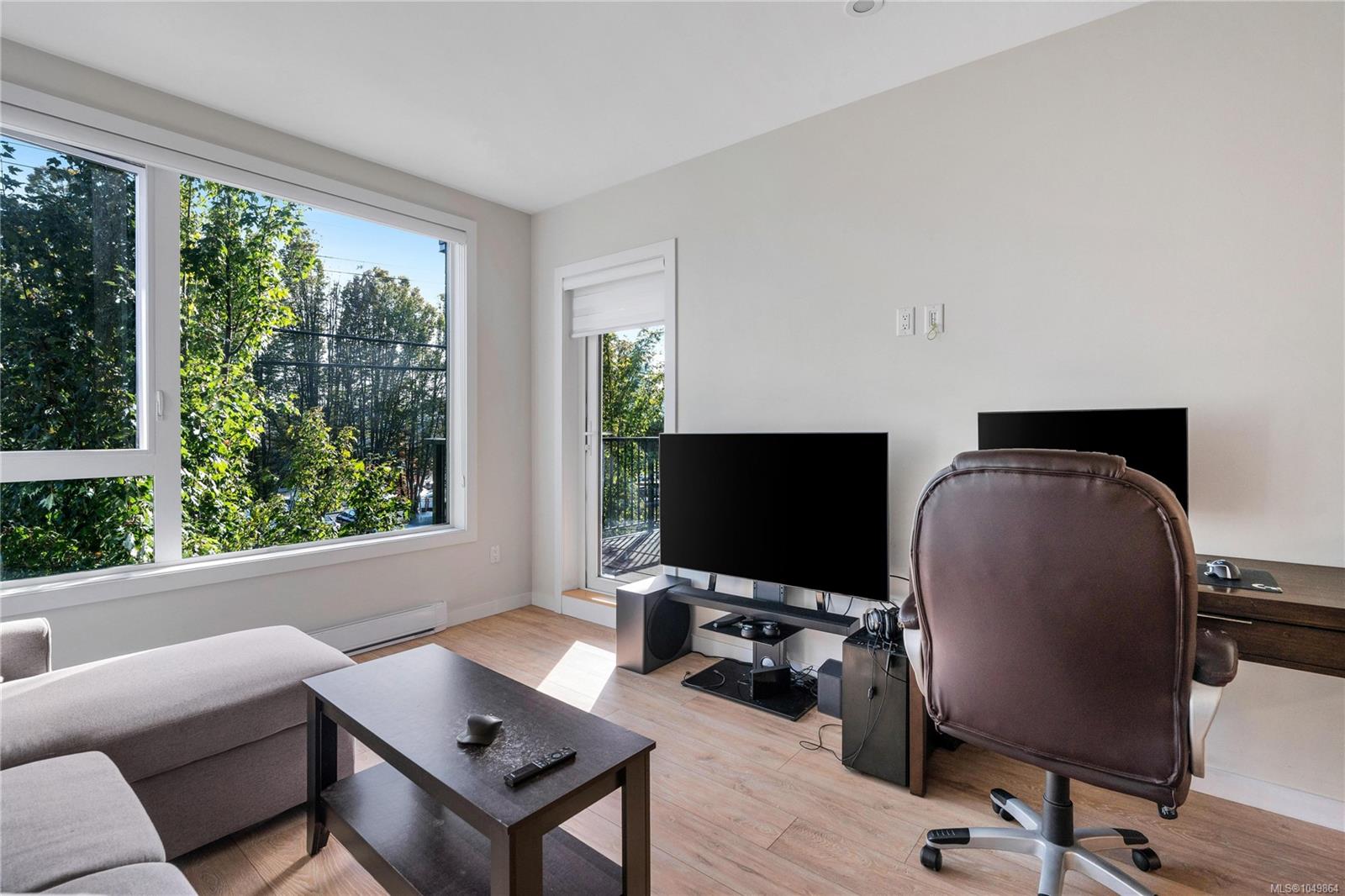 204-1588 North Dairy Rd — listing photo 12 of 30