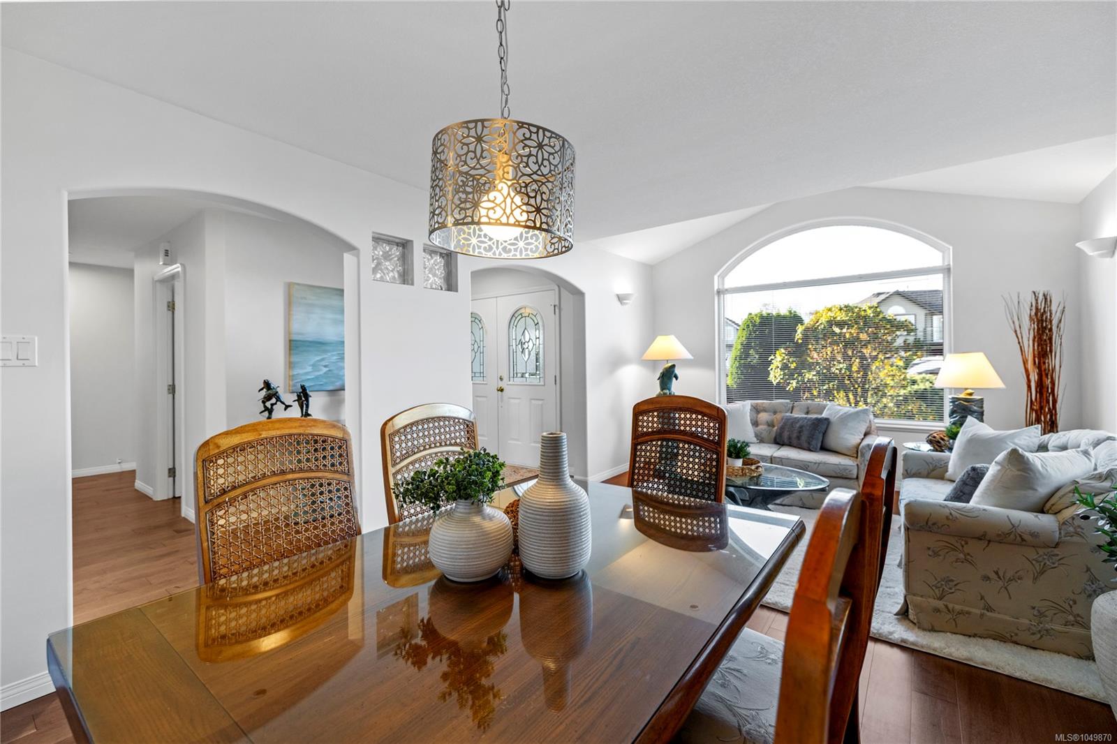1777 Admiral Tryon Blvd — listing photo 7 of 99