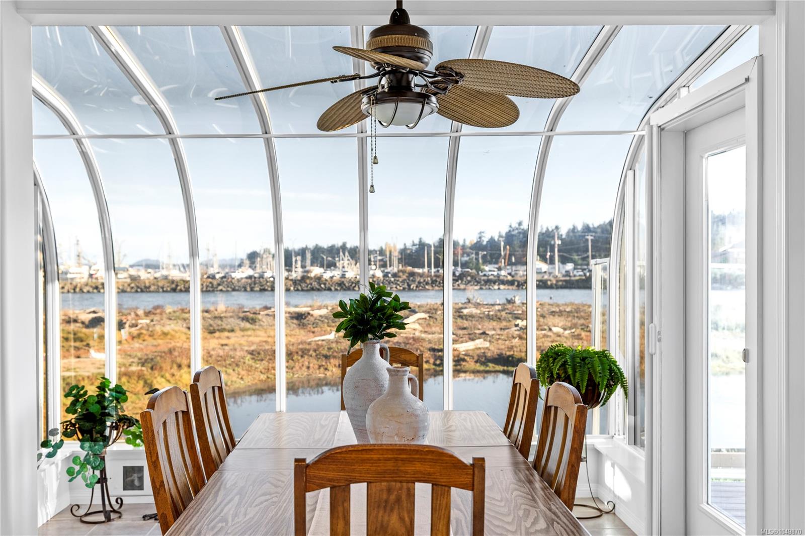 1777 Admiral Tryon Blvd — listing photo 8 of 99