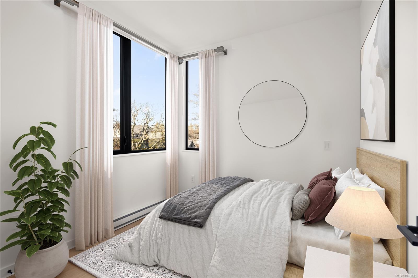 10-907 Redfern St — listing photo 11 of 31