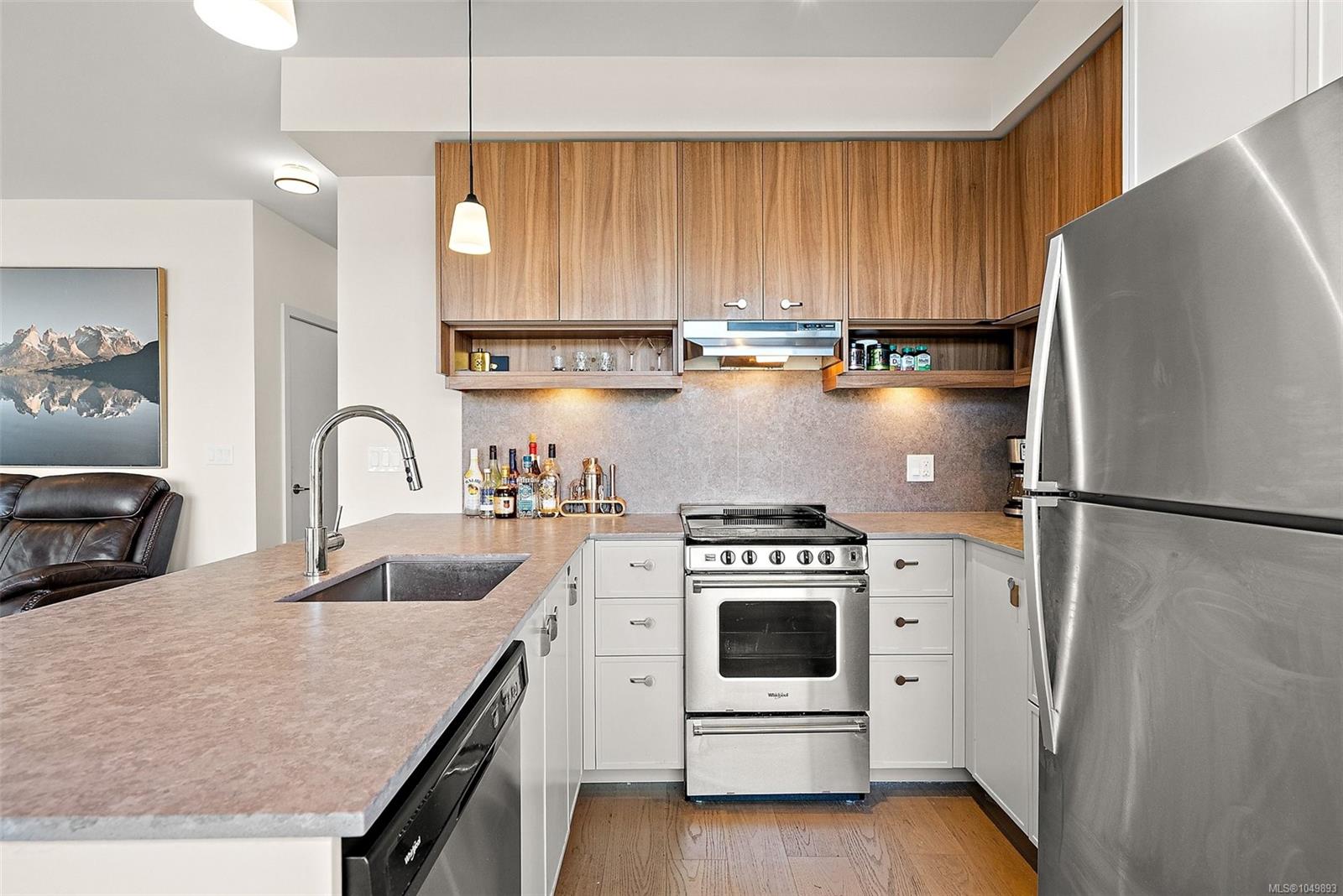 412-629 Speed Ave — listing photo 11 of 23