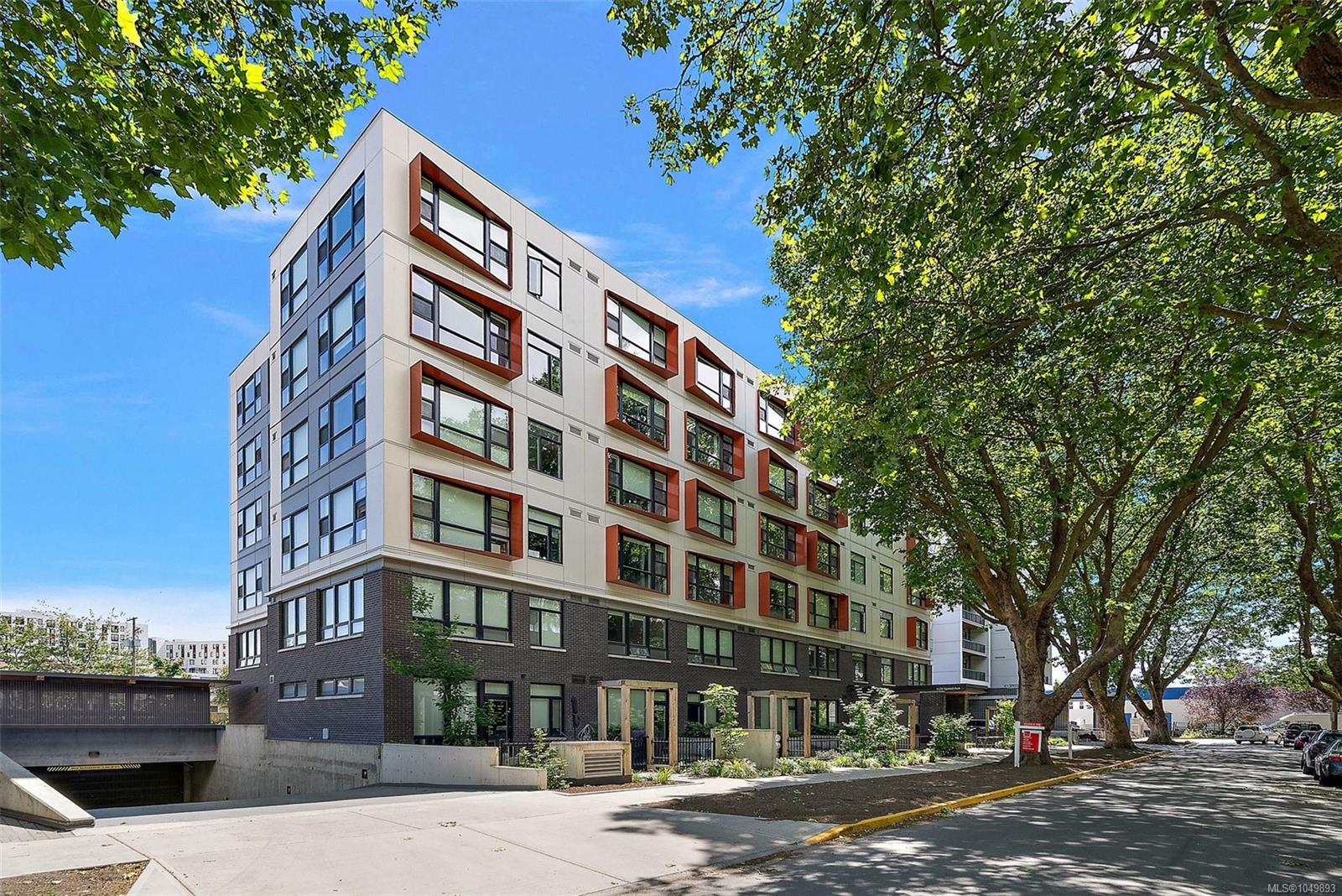 412-629 Speed Ave — listing photo 5 of 23