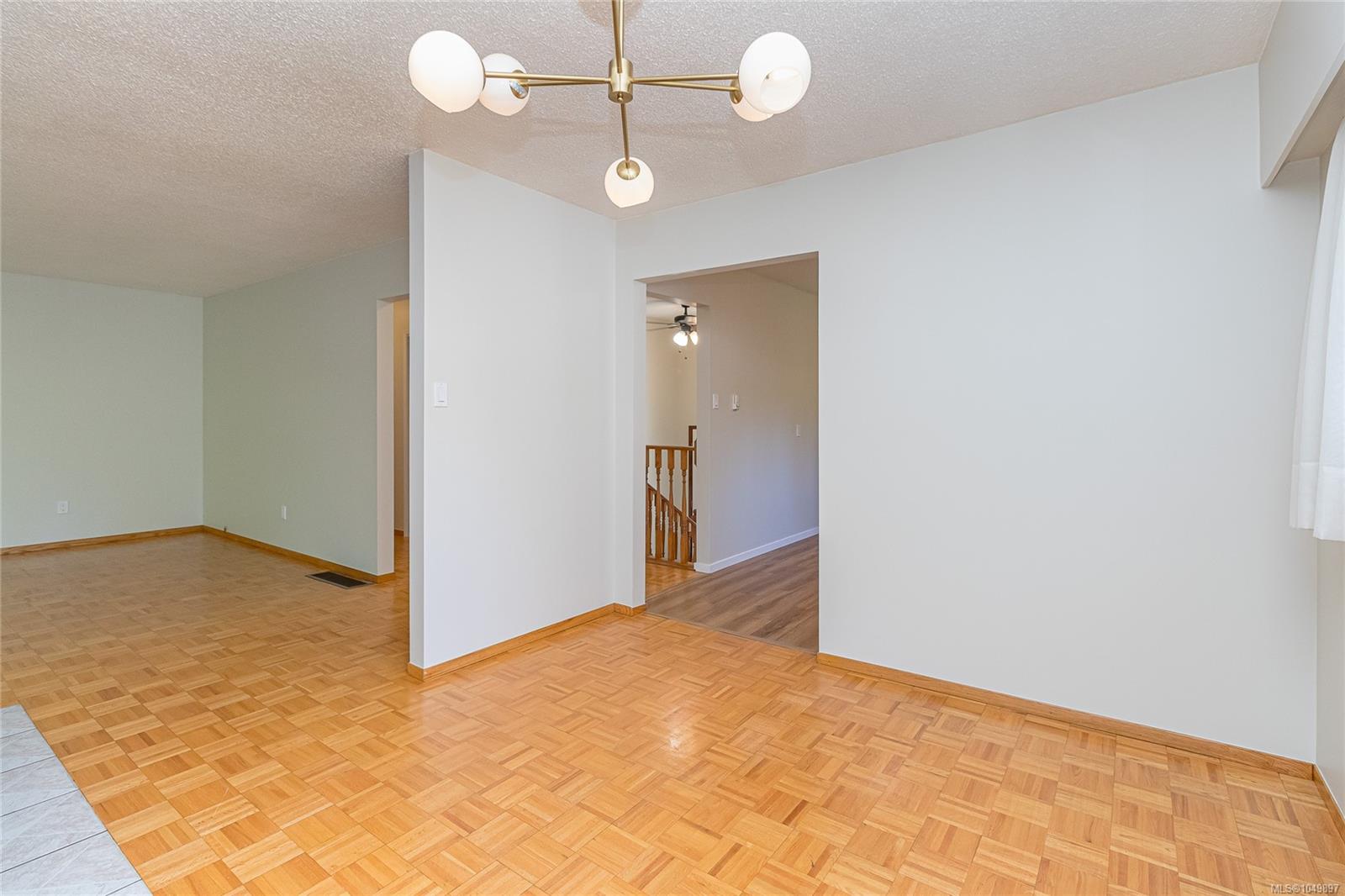 955 Doumac Ave — listing photo 14 of 66