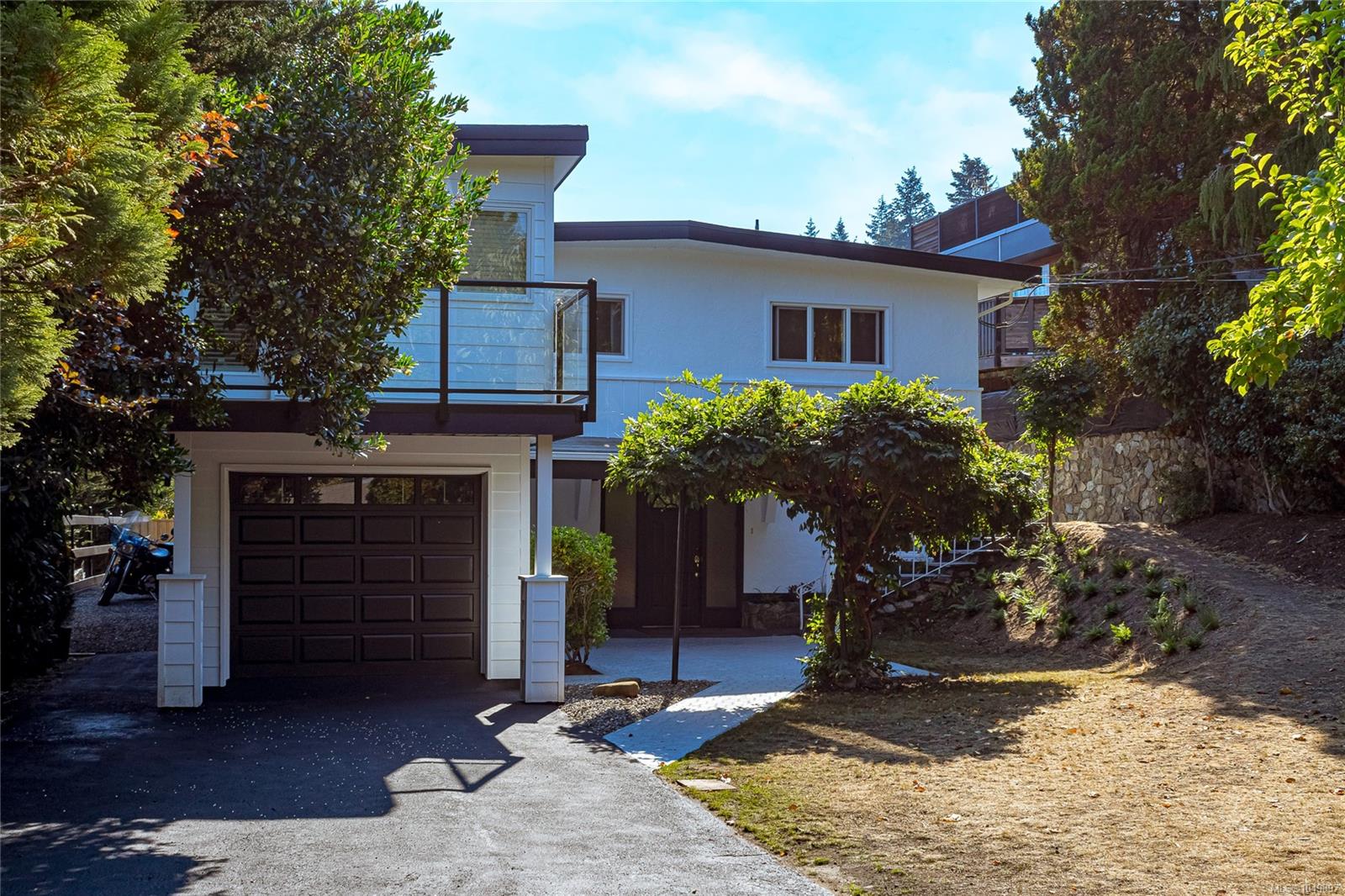 955 Doumac Ave — listing photo 5 of 66