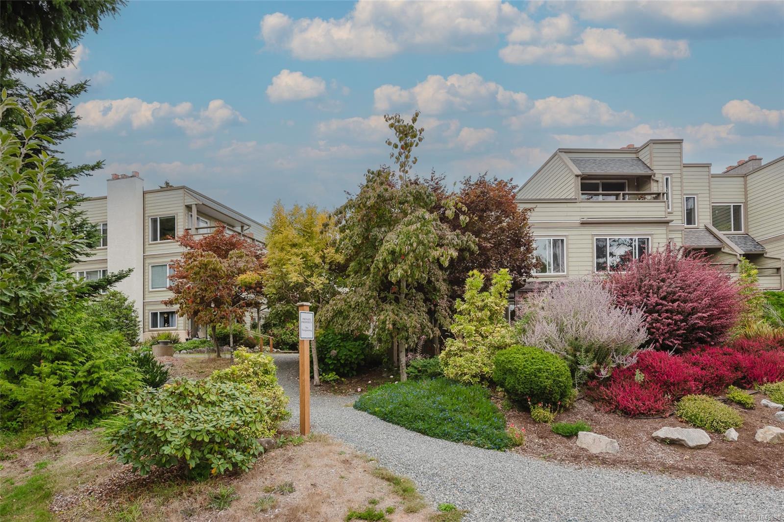 2250 Manor Pl, Comox