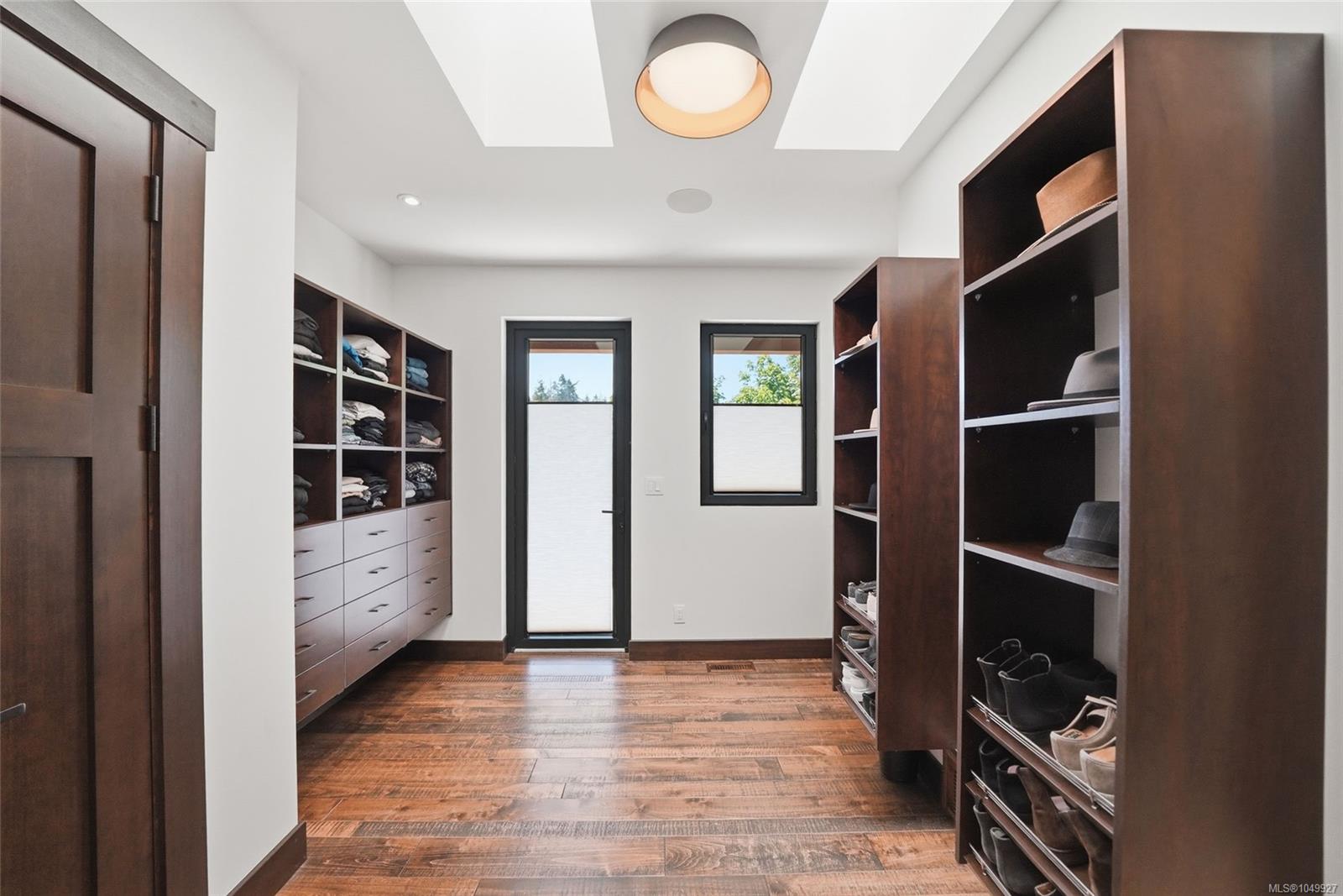Photo 38