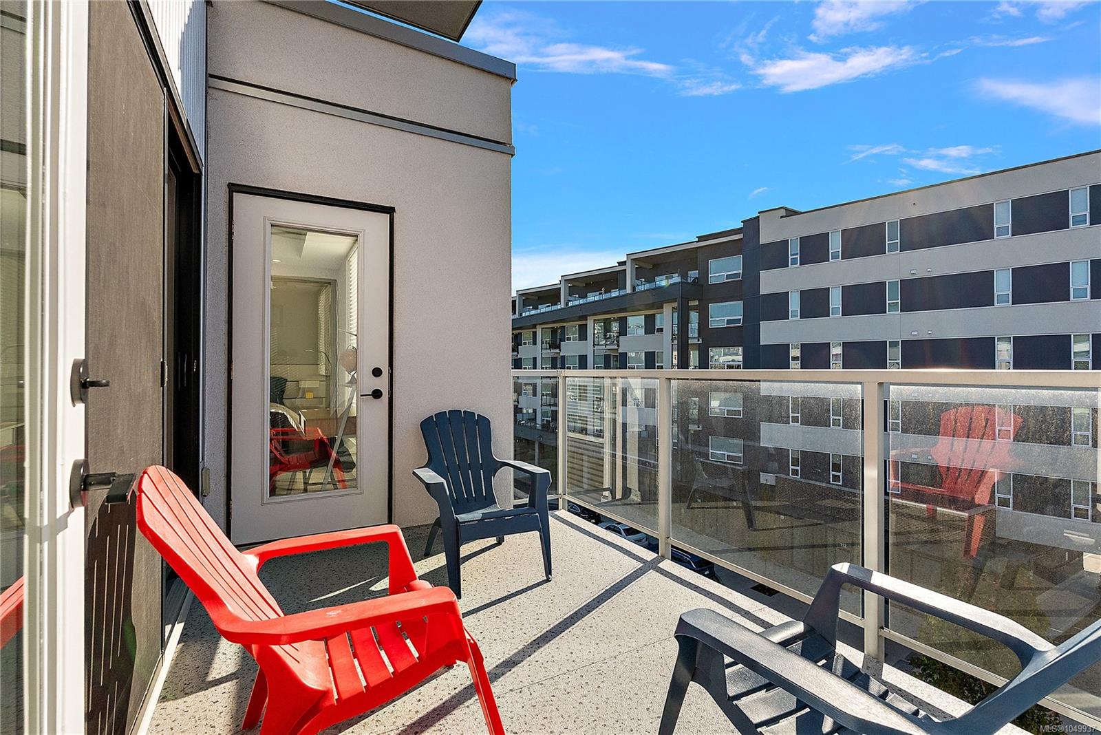 408-950 Whirlaway Cres — listing photo 9 of 39
