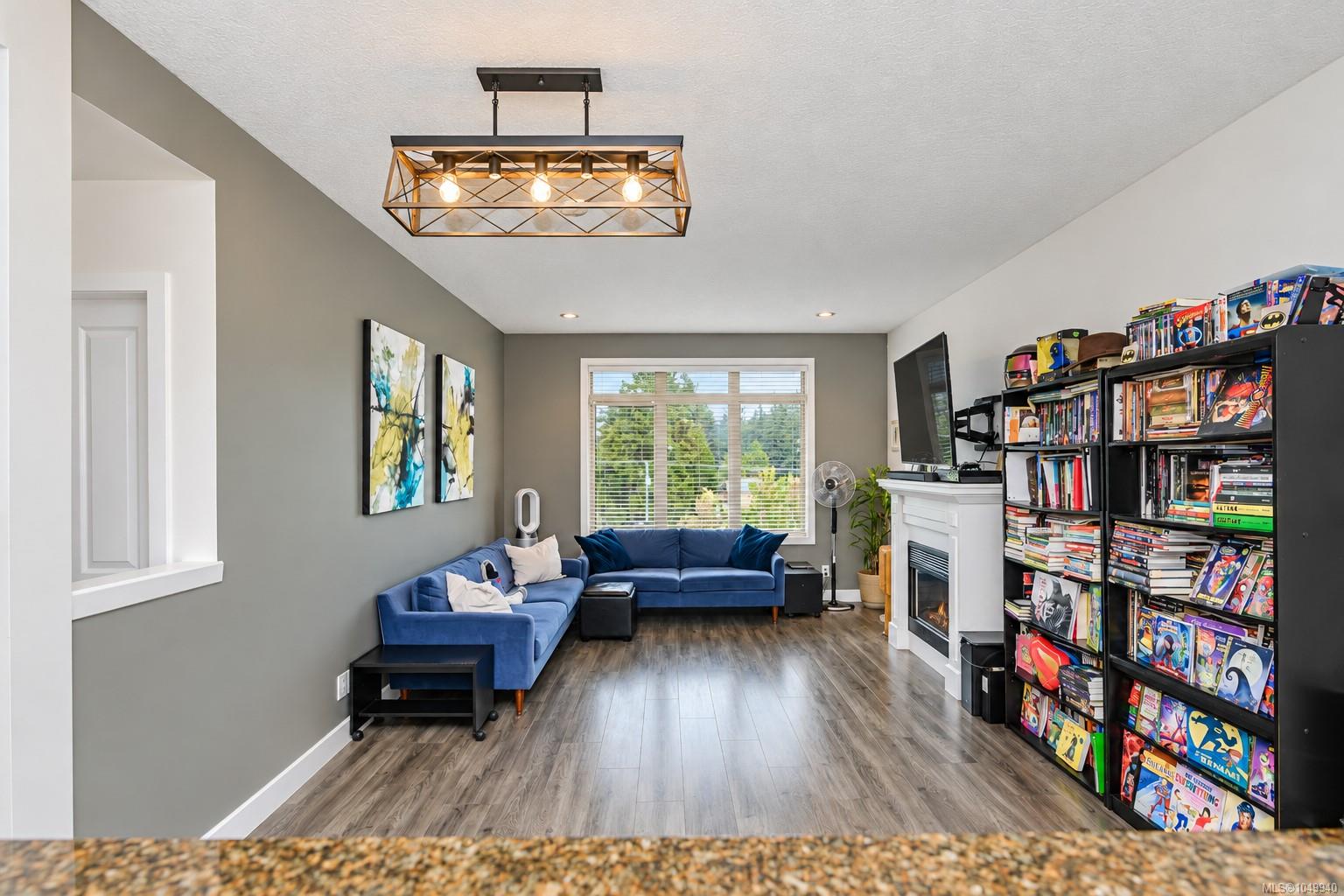 406-623 Treanor Ave — listing photo 8 of 34
