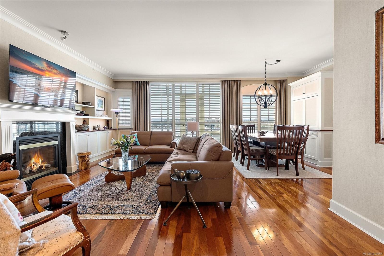 807-21 Dallas Rd — listing photo 8 of 47