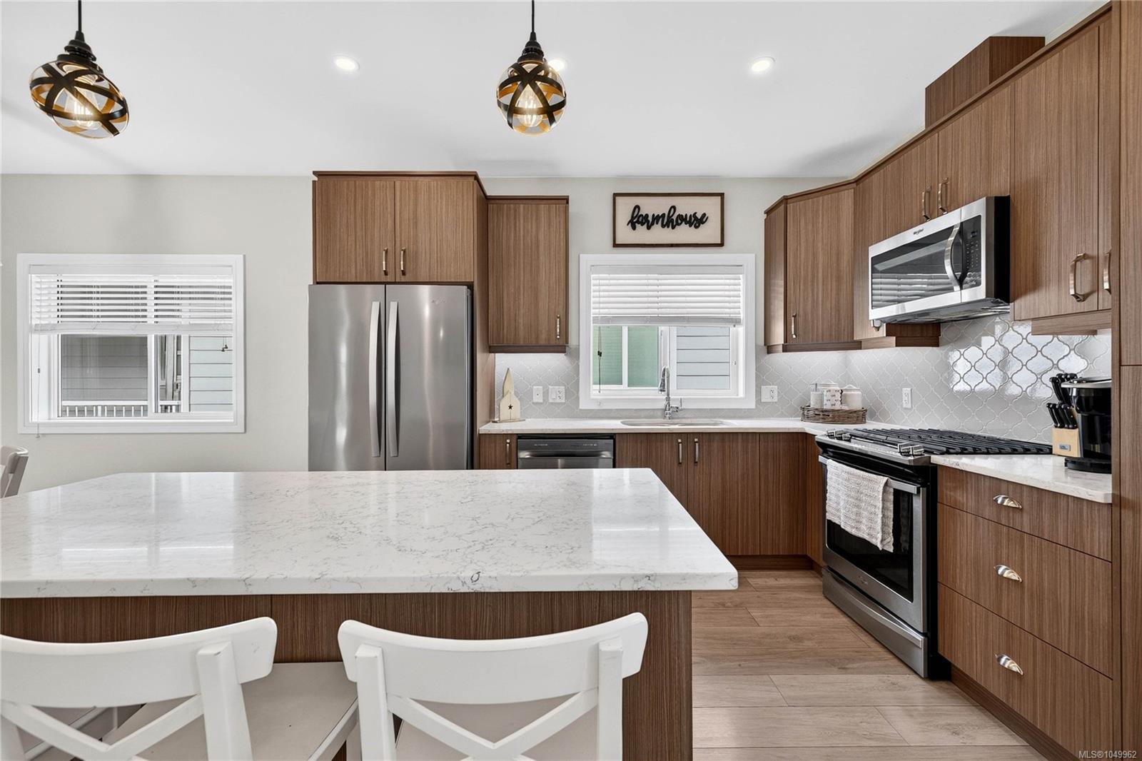 1211 Dreamcatcher Pl — listing photo 12 of 50
