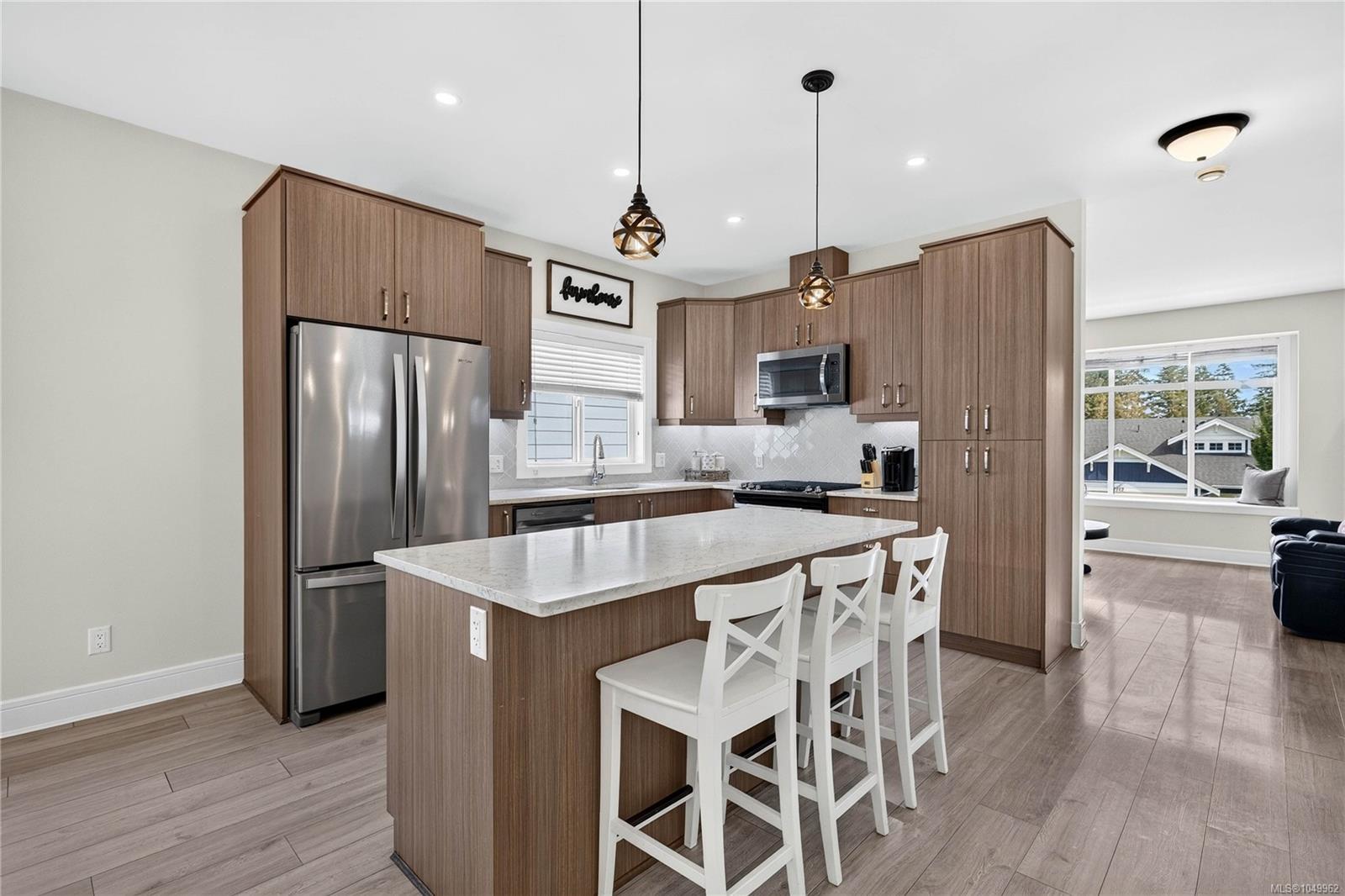 1211 Dreamcatcher Pl — listing photo 13 of 50