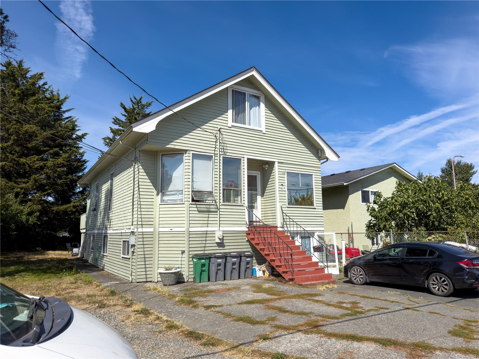 720 Vernon Ave, Saanich