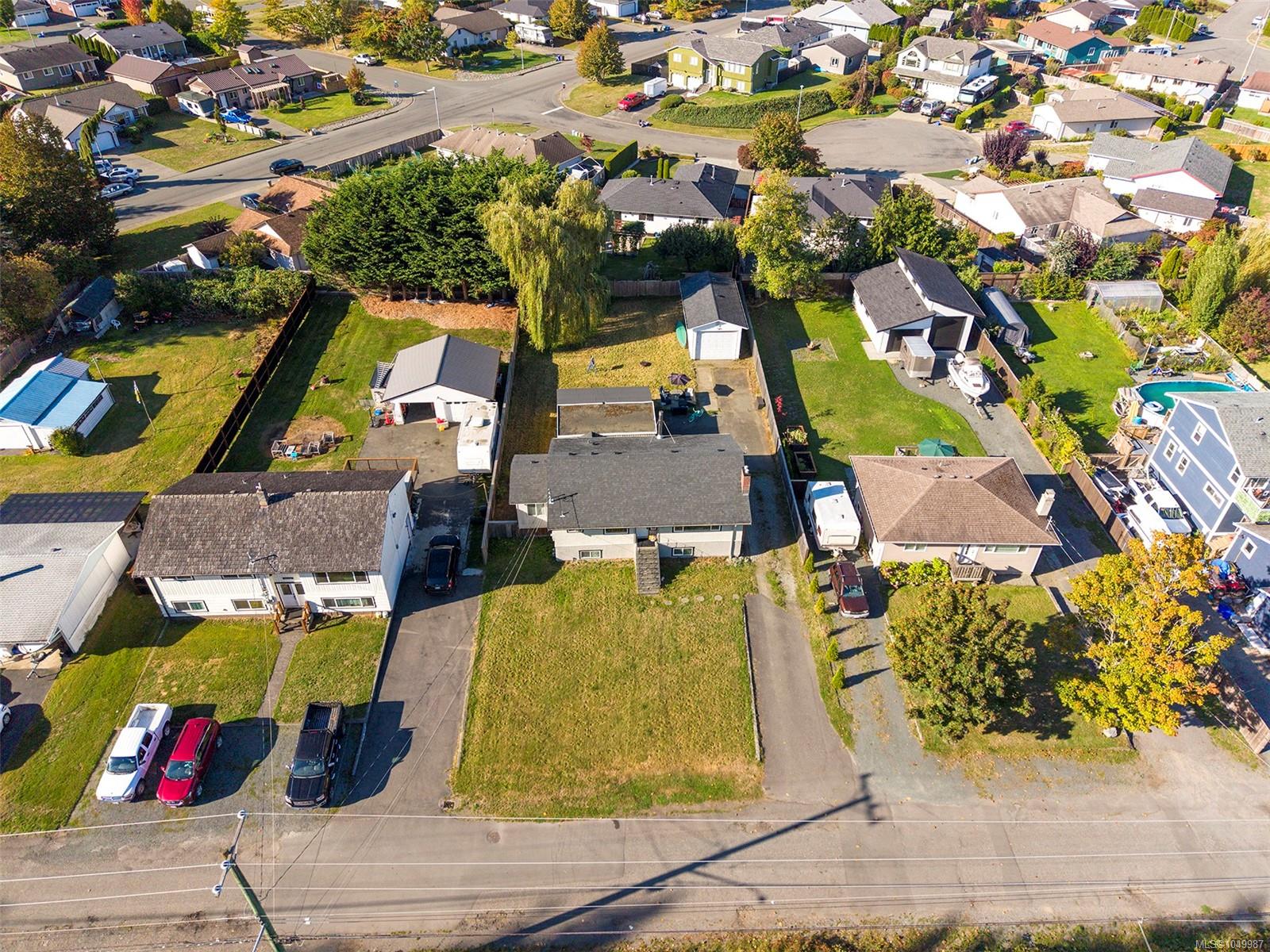 3648 Island Hwy, Campbell River