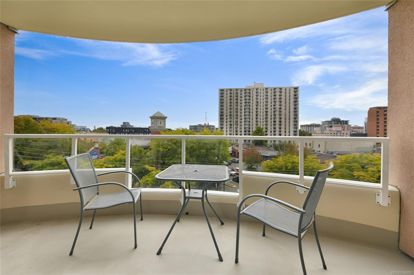 505-930 Yates St — listing photo 8 of 26