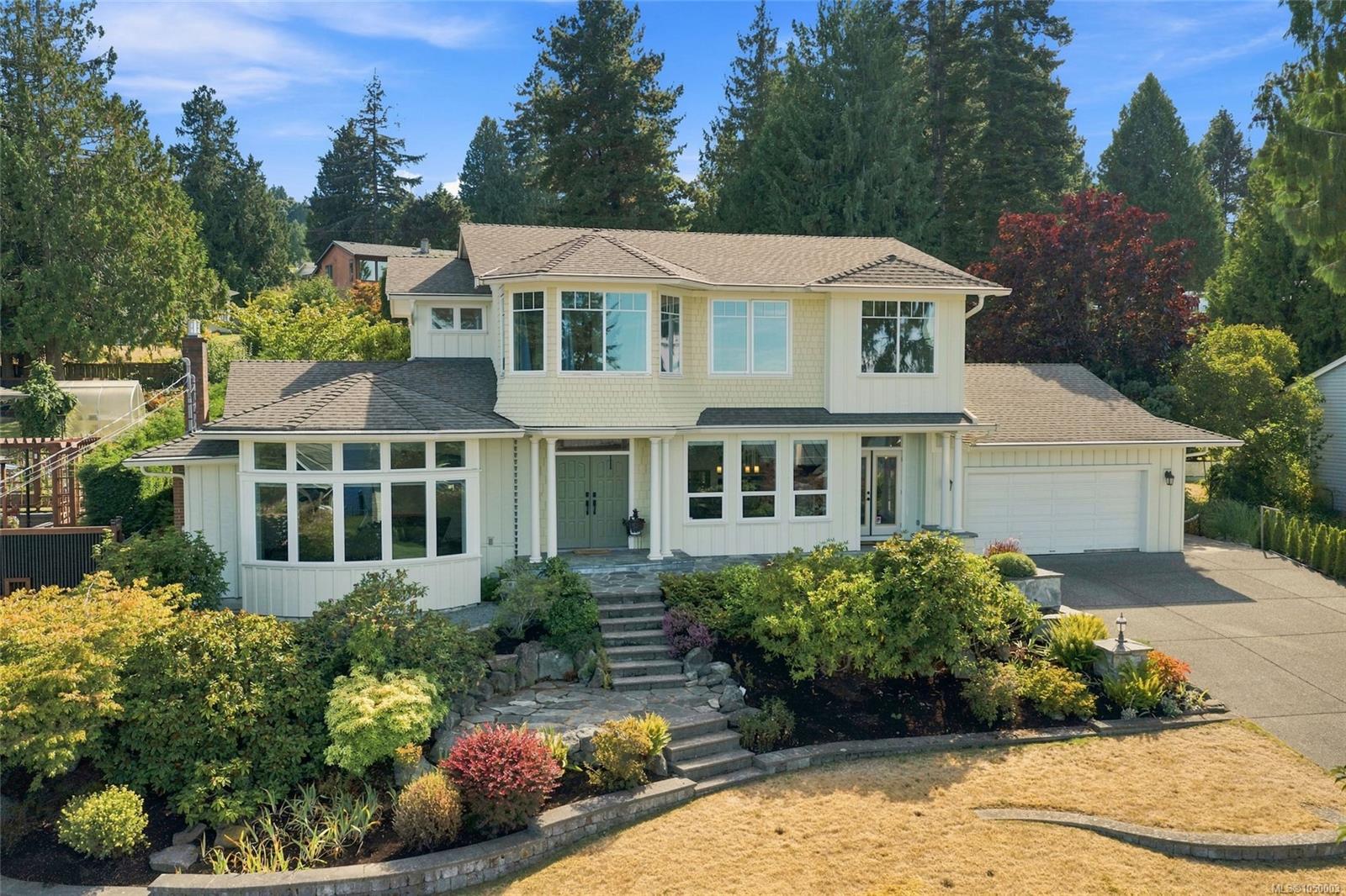 5455 Bayshore Dr, Nanaimo