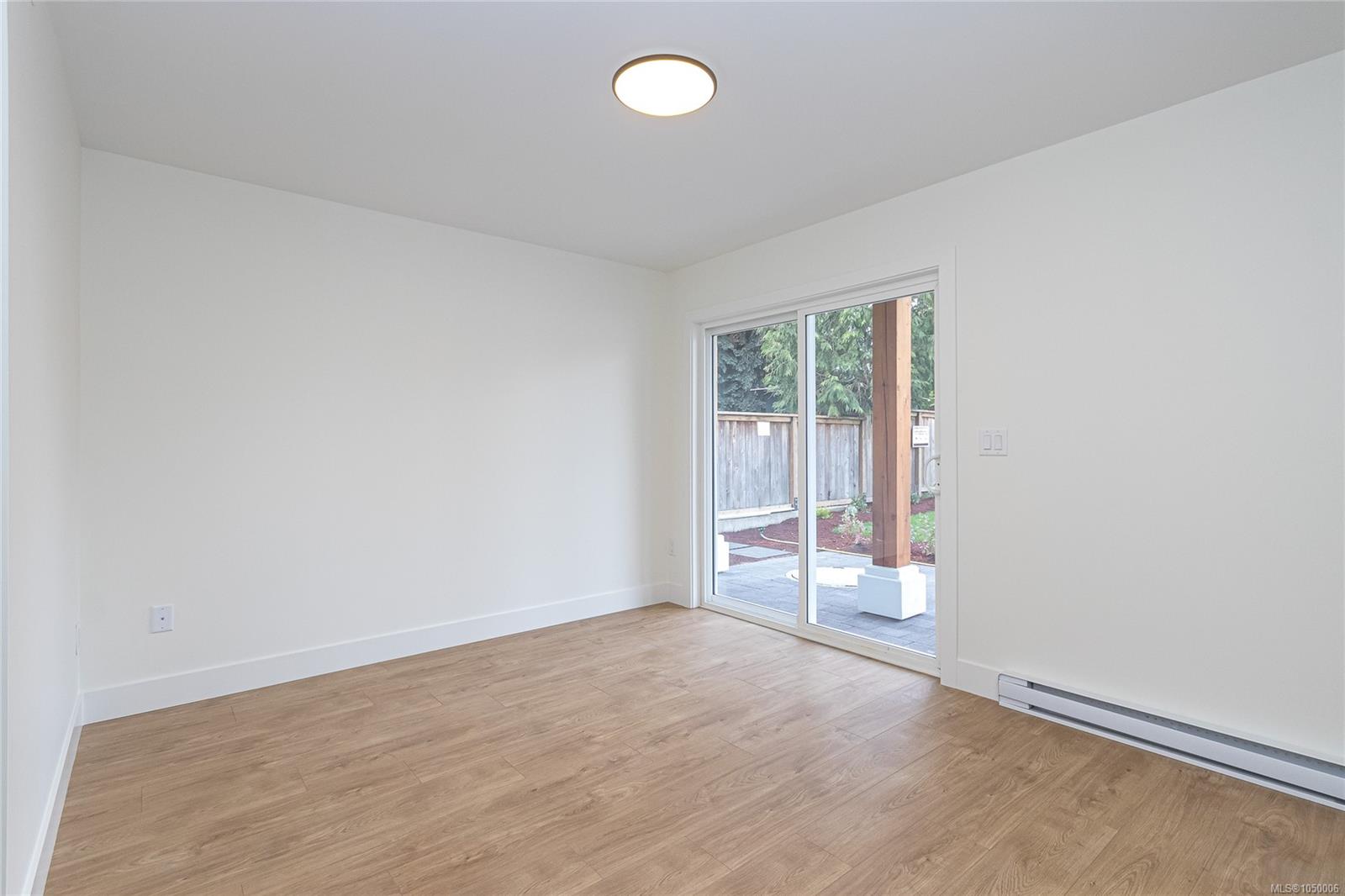 D-2235 Shelbourne St — listing photo 13 of 21