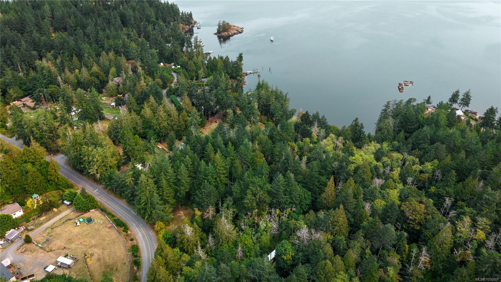 6320 East Sooke Rd — listing photo 13 of 48