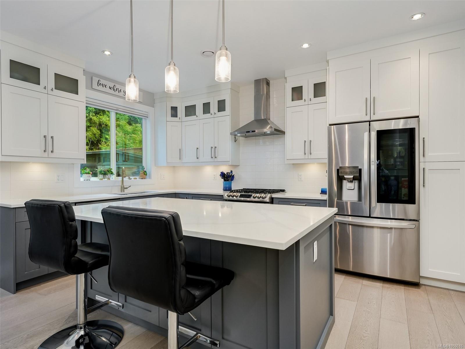 2117 Triangle Trail — listing photo 6 of 35