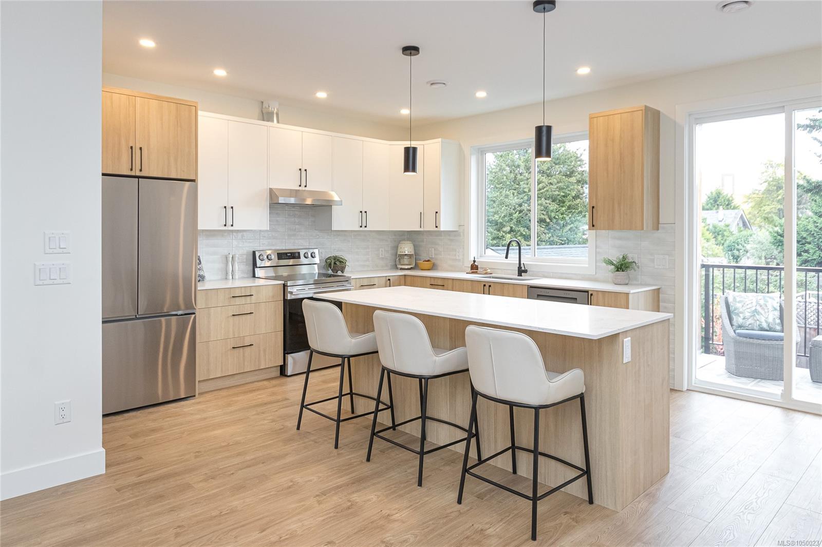B-2235 Shelbourne St — listing photo 13 of 40