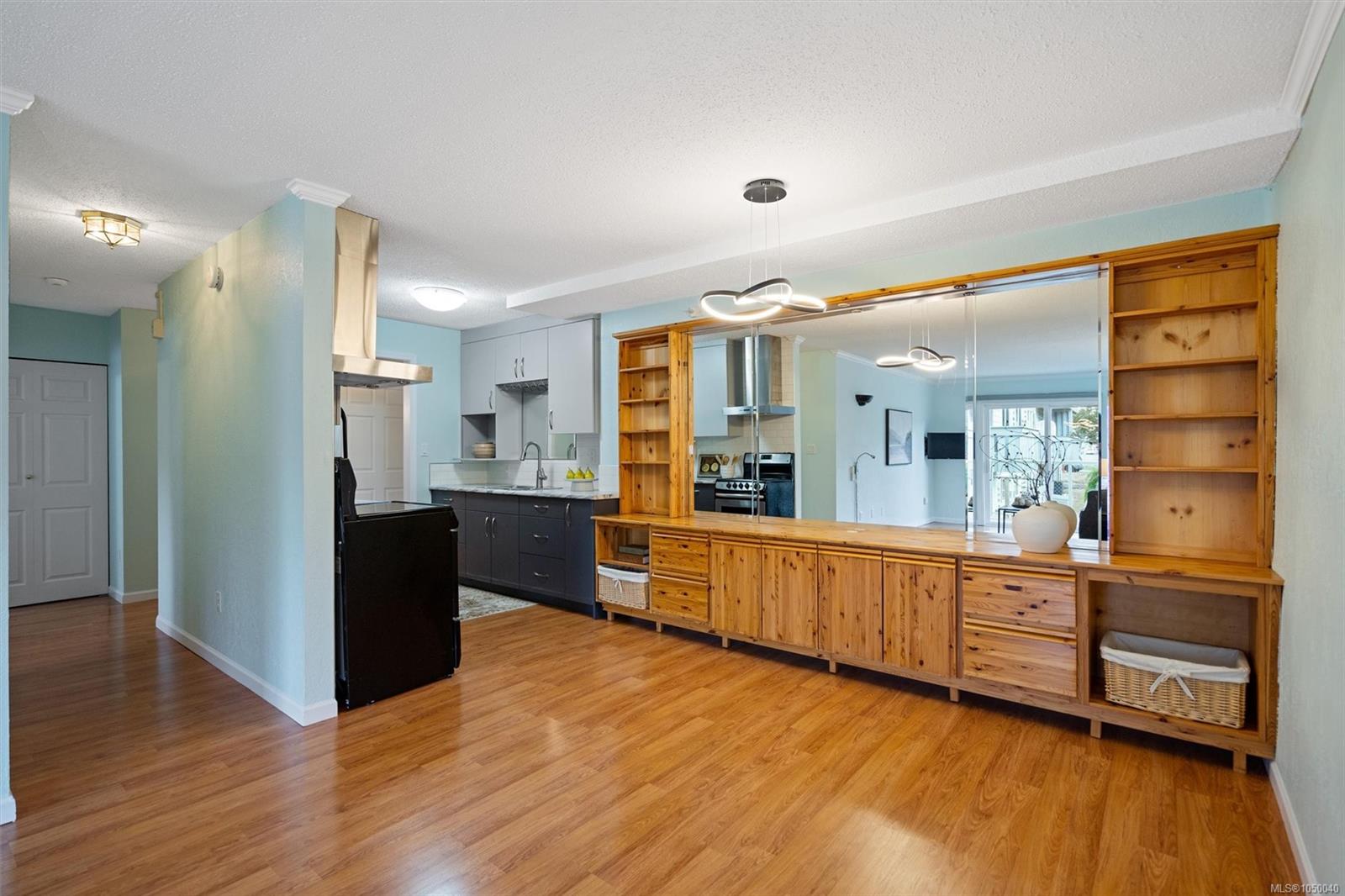 108-350 Belmont Rd — listing photo 10 of 21