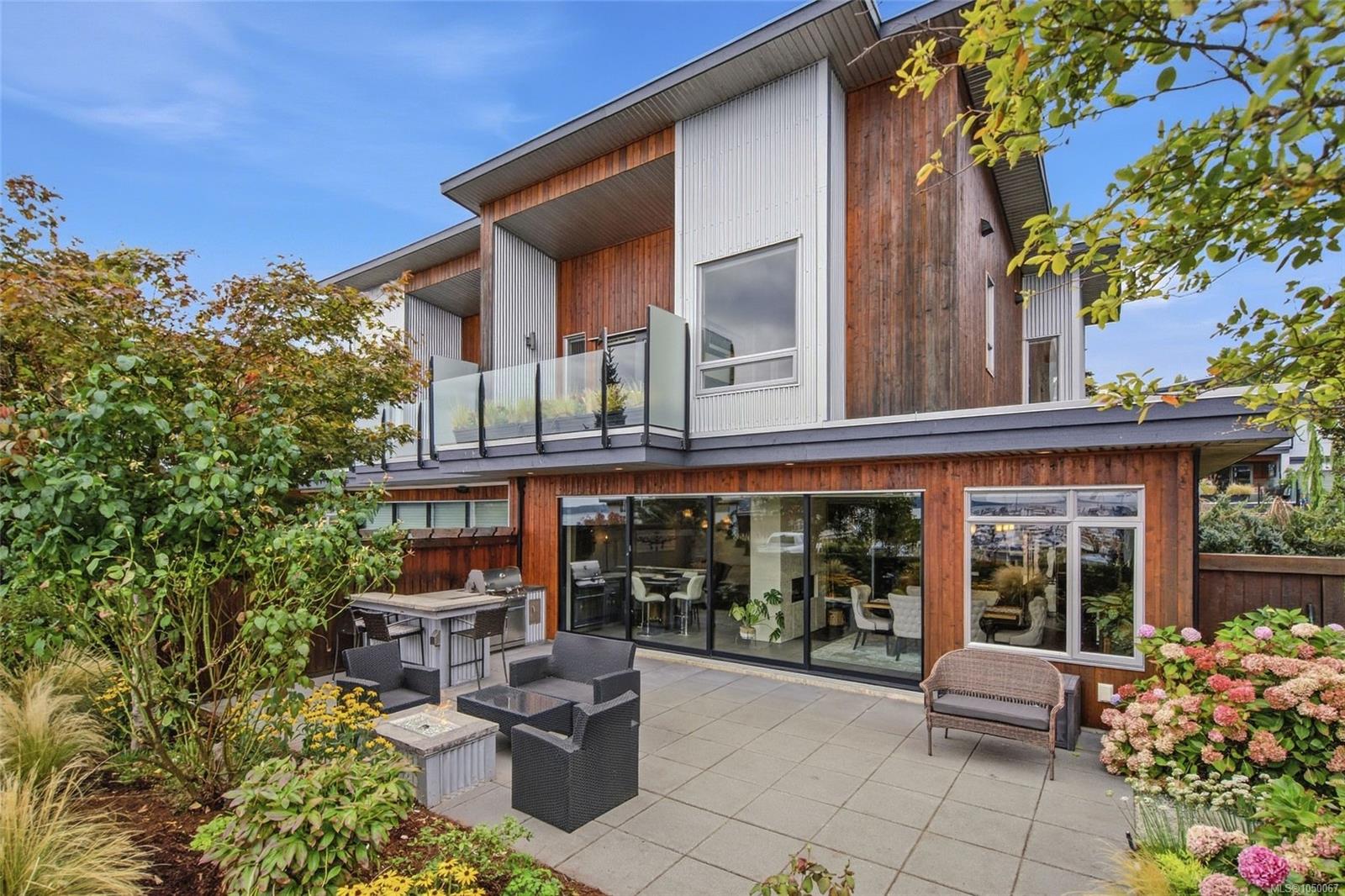 744 Handy Rd, Mill Bay
