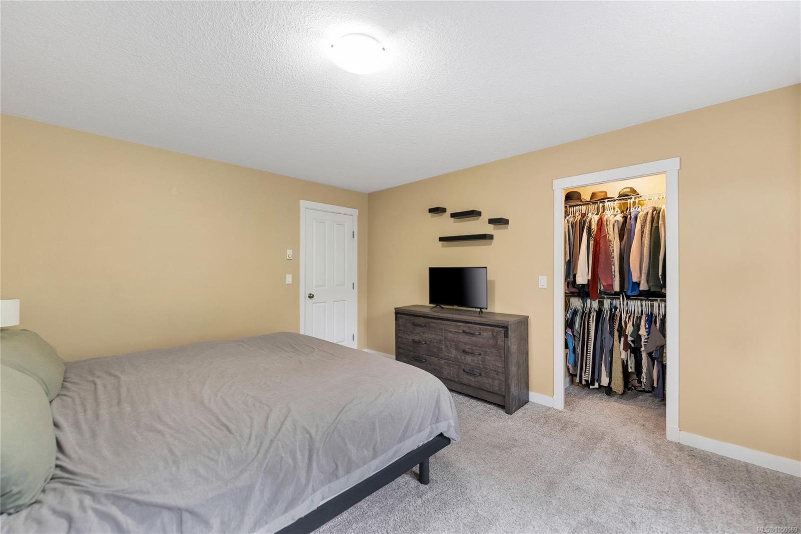 2071 Mable Rd — listing photo 14 of 34