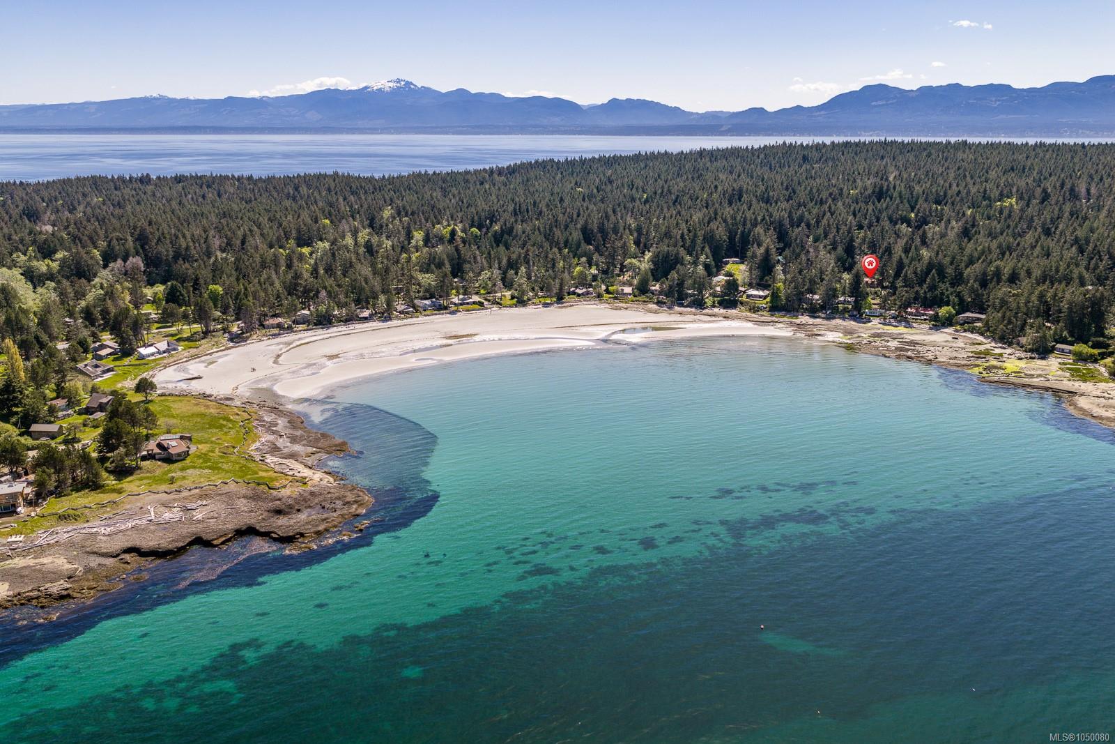 7690 Anderson Dr, Hornby Island