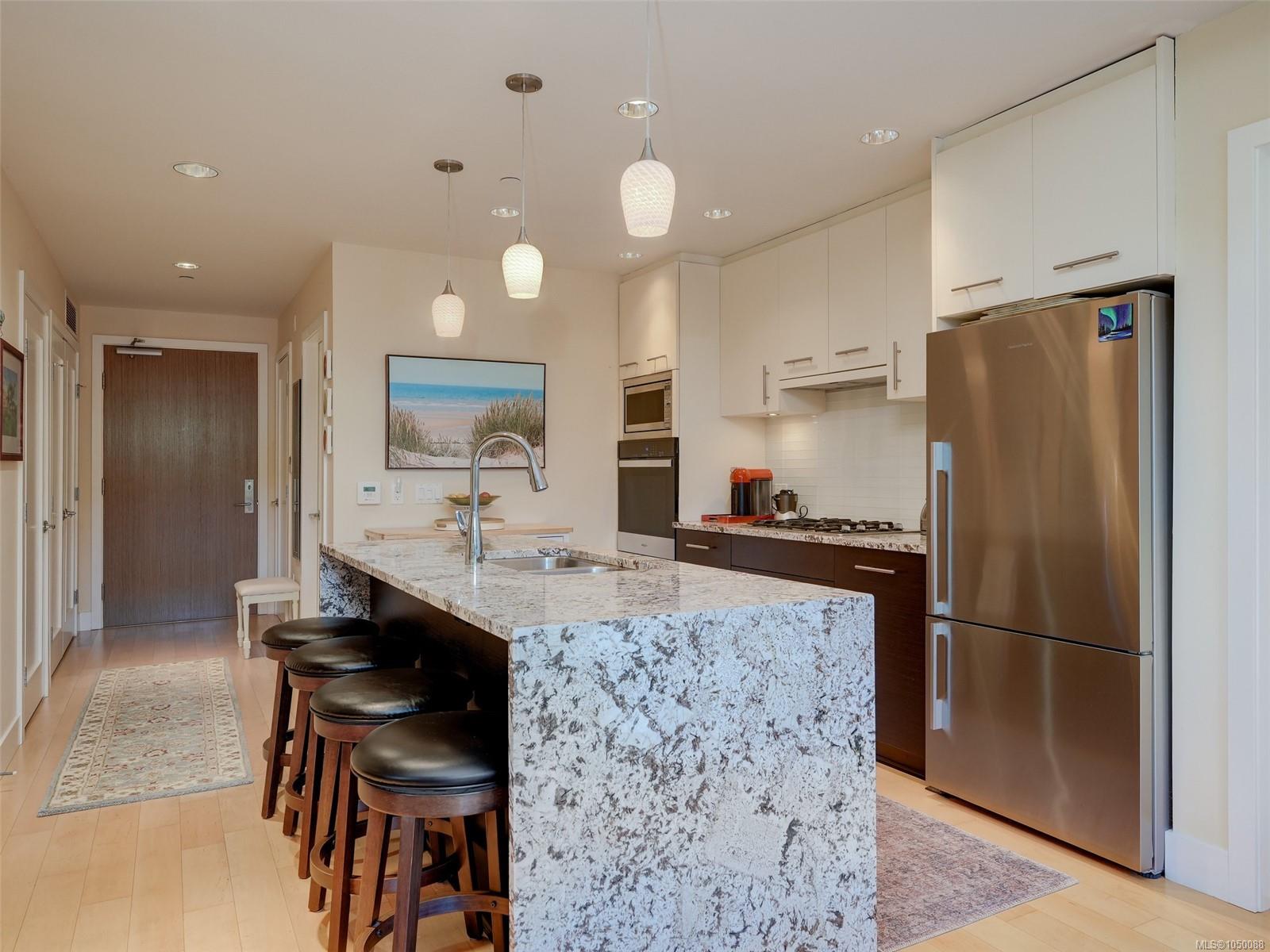 107-3234 Holgate Lane — listing photo 7 of 36