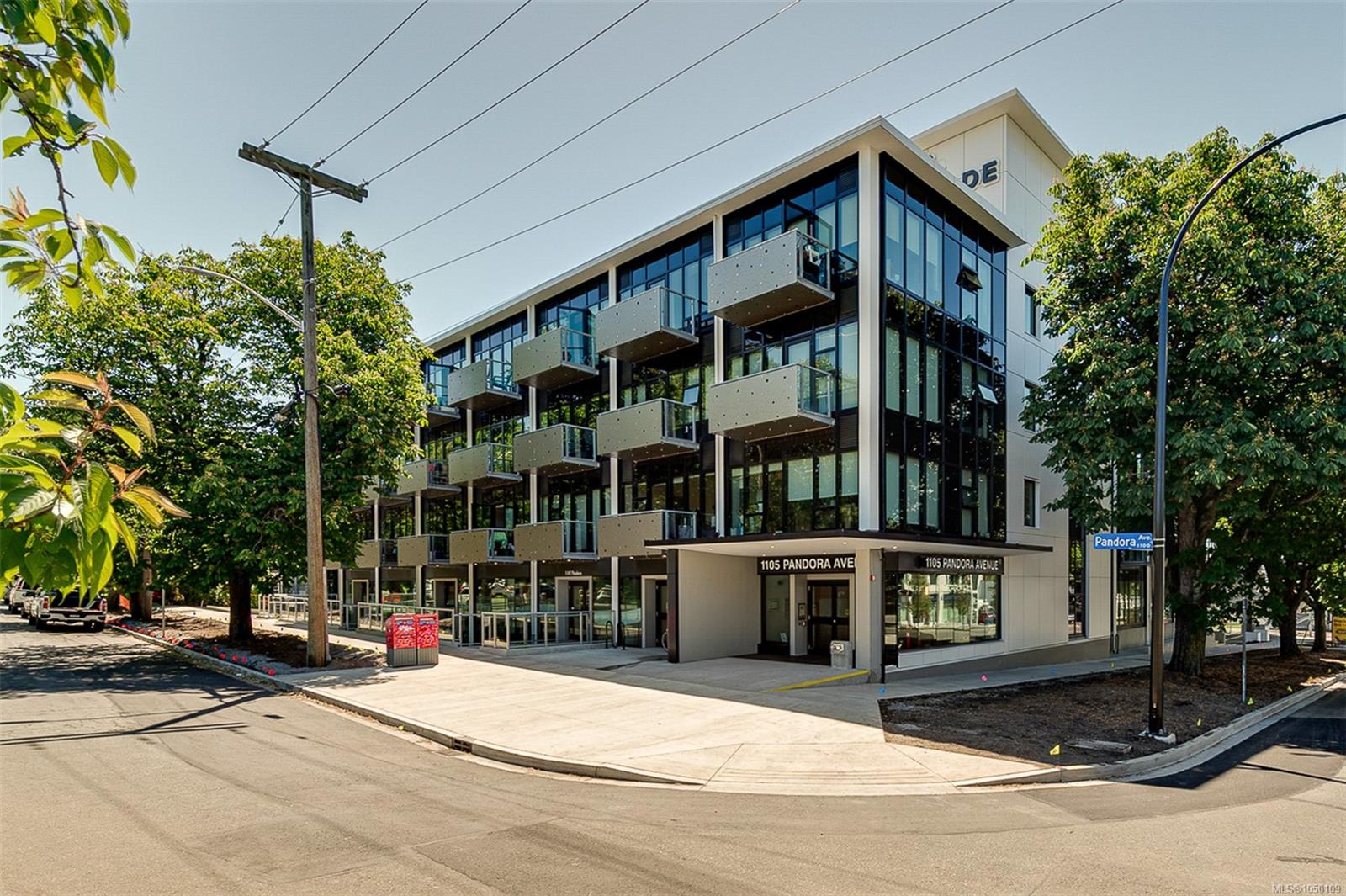 1105 Pandora Ave, Victoria