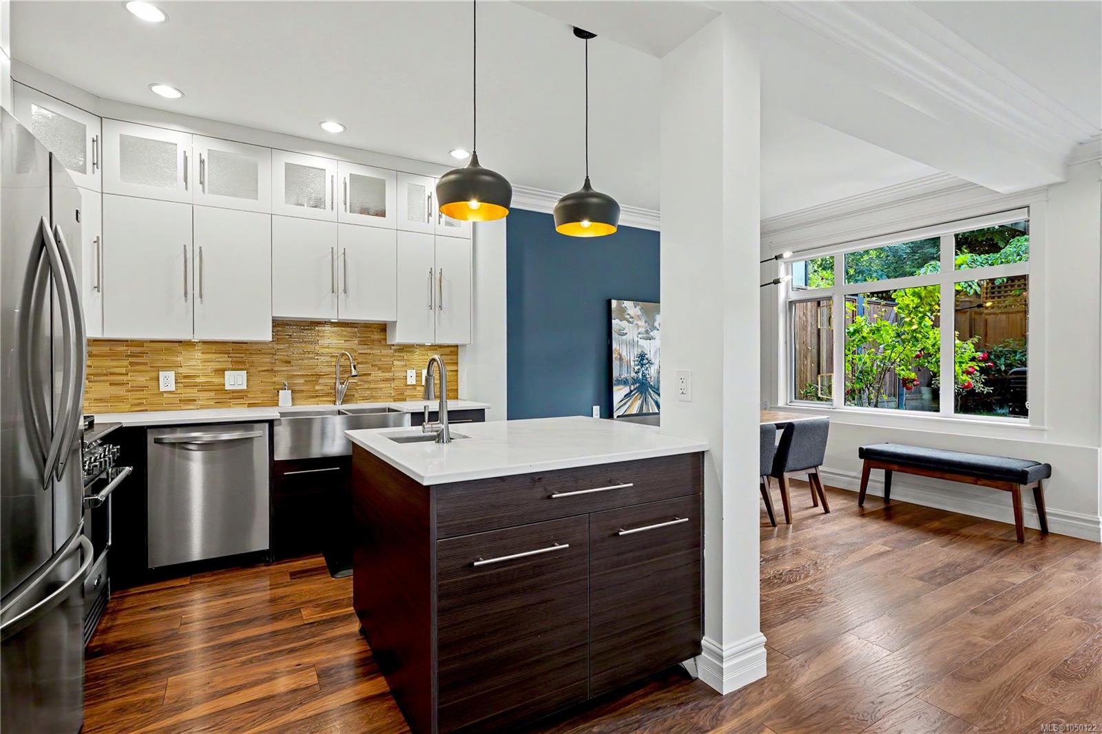 4-2622 Shelbourne St — listing photo 14 of 35