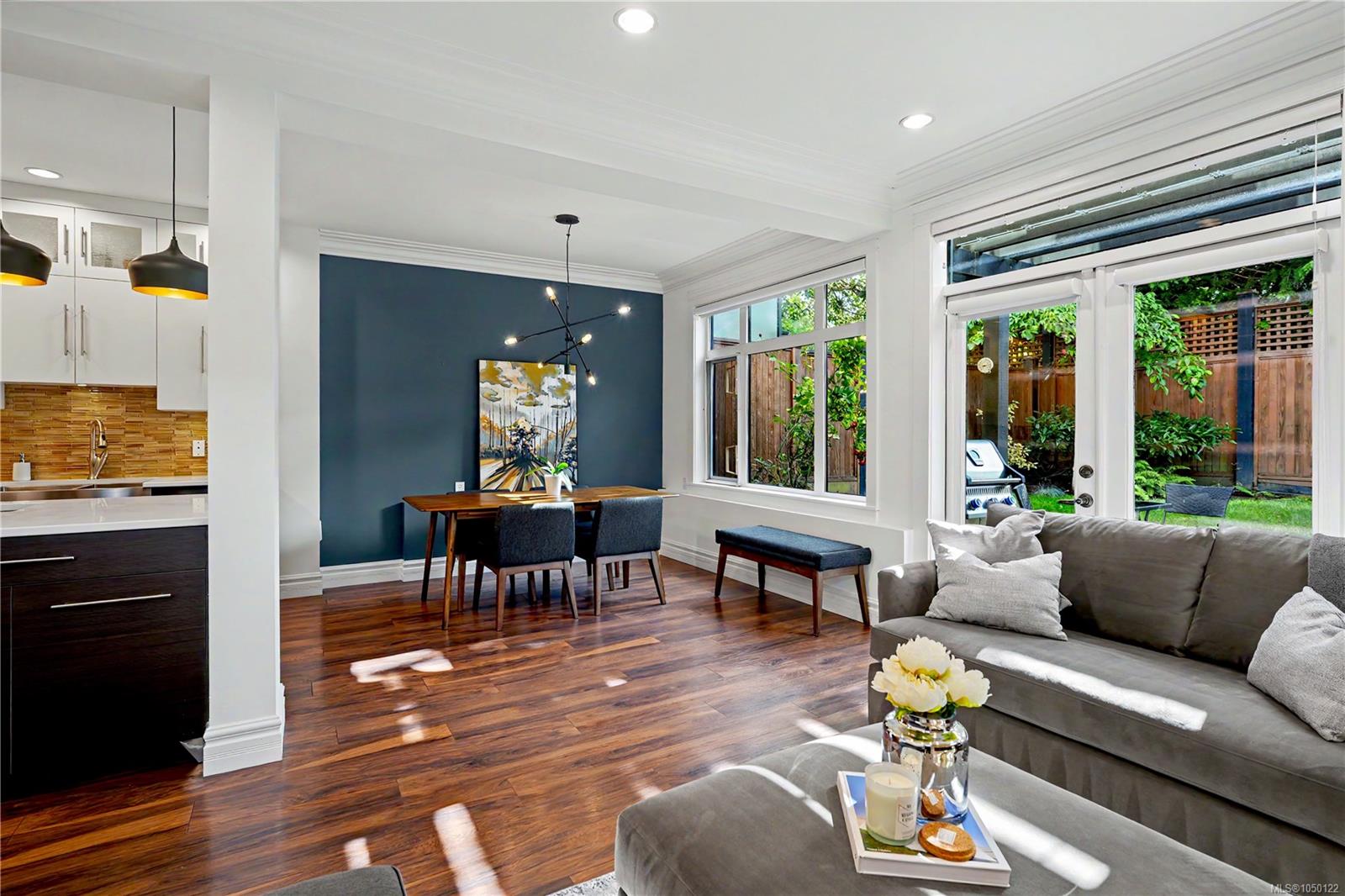 4-2622 Shelbourne St — listing photo 9 of 35