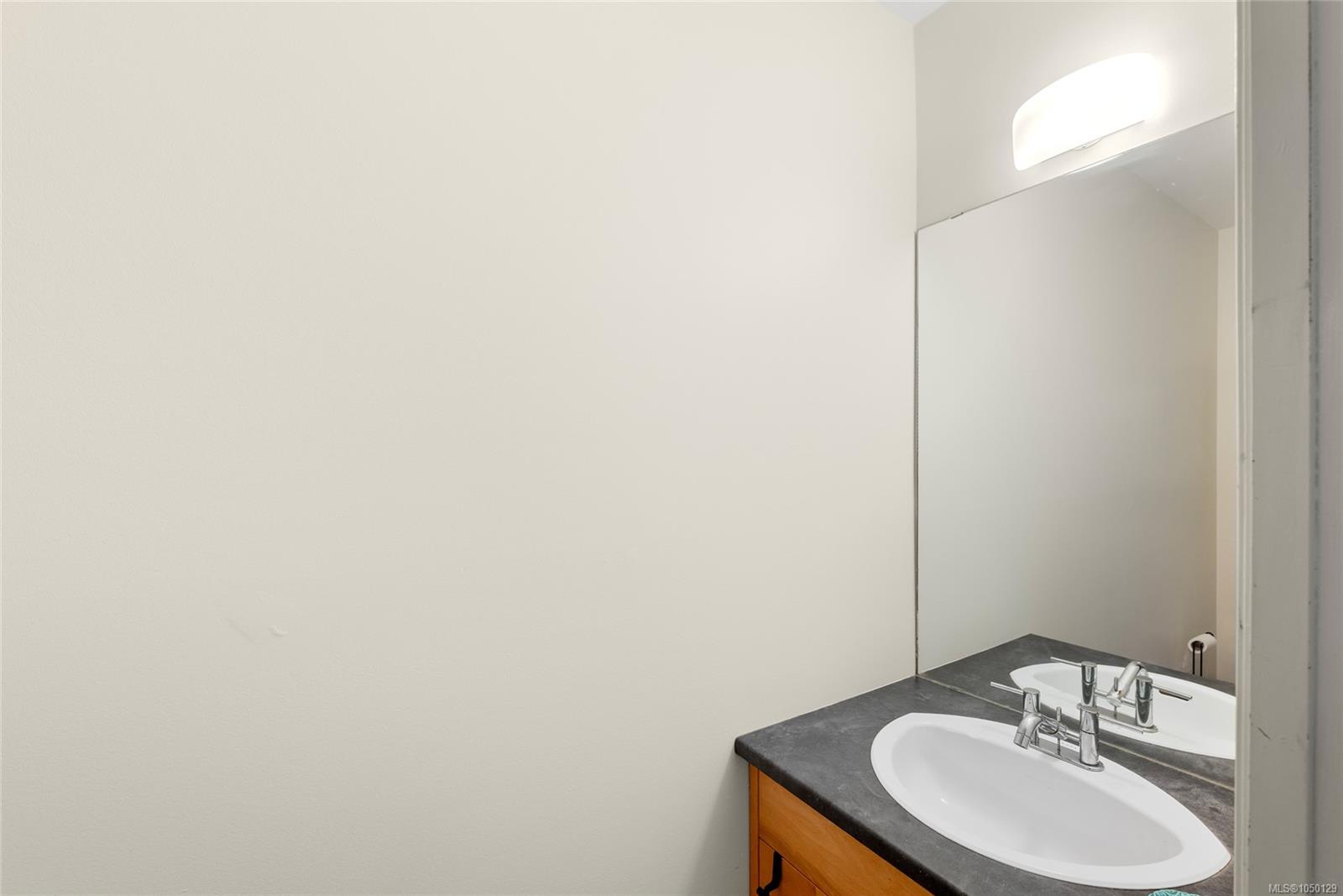 3154 Washington Ave — listing photo 13 of 31