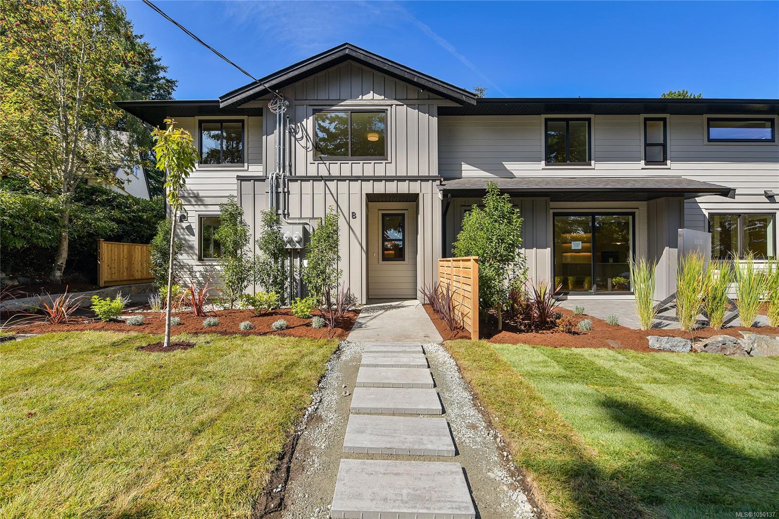 4430 Shore Way, Saanich