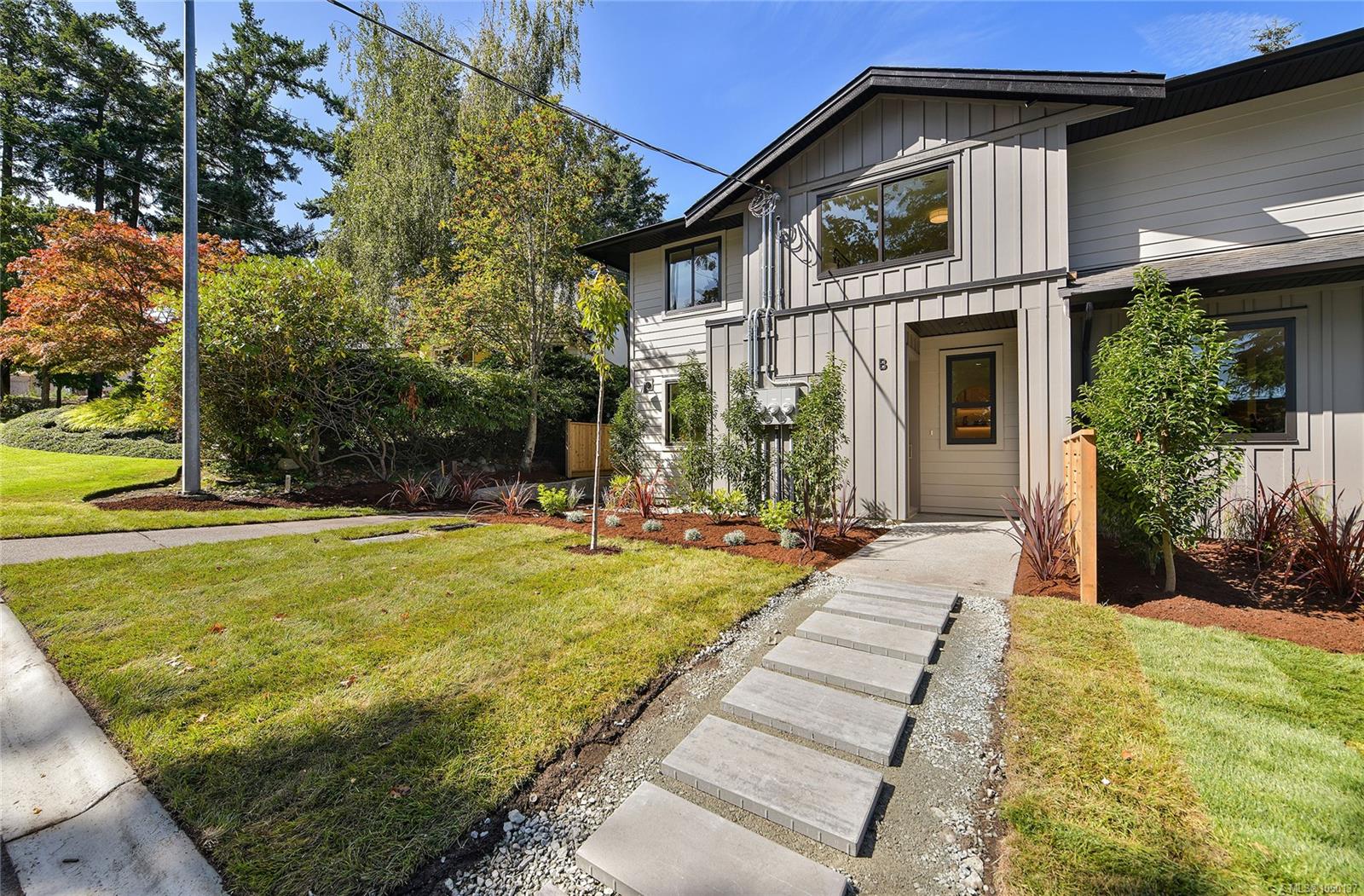 2-4430 Shore Way — listing photo 3 of 37