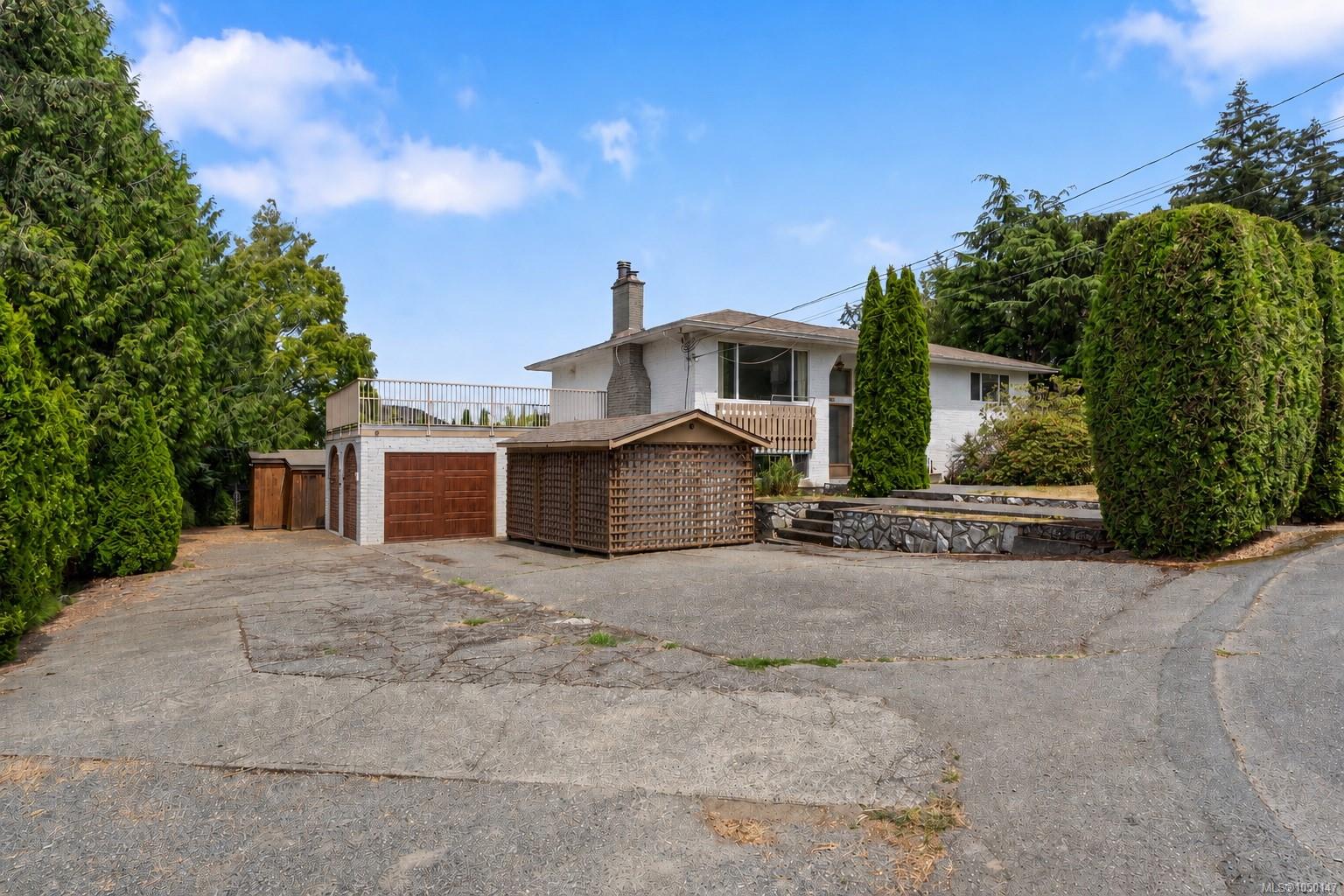 3931 Braefoot Pl — listing photo 4 of 50