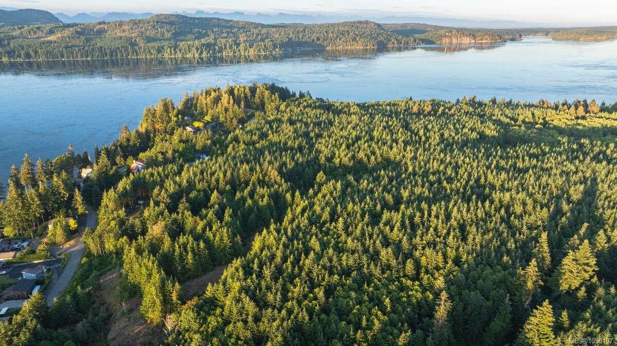 5567 Raceway Rd, Campbell River