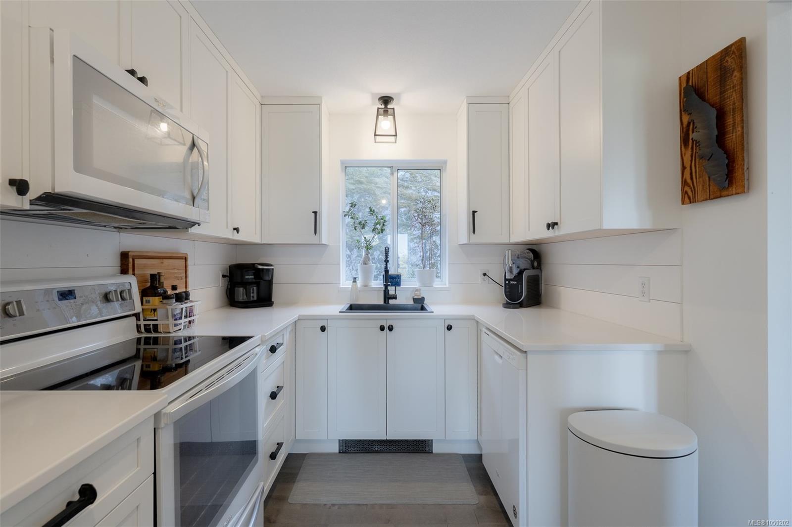 28-941 Malone Rd — listing photo 8 of 28
