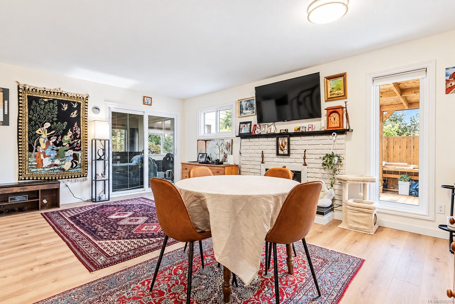 2829 Powers Lane photo 7