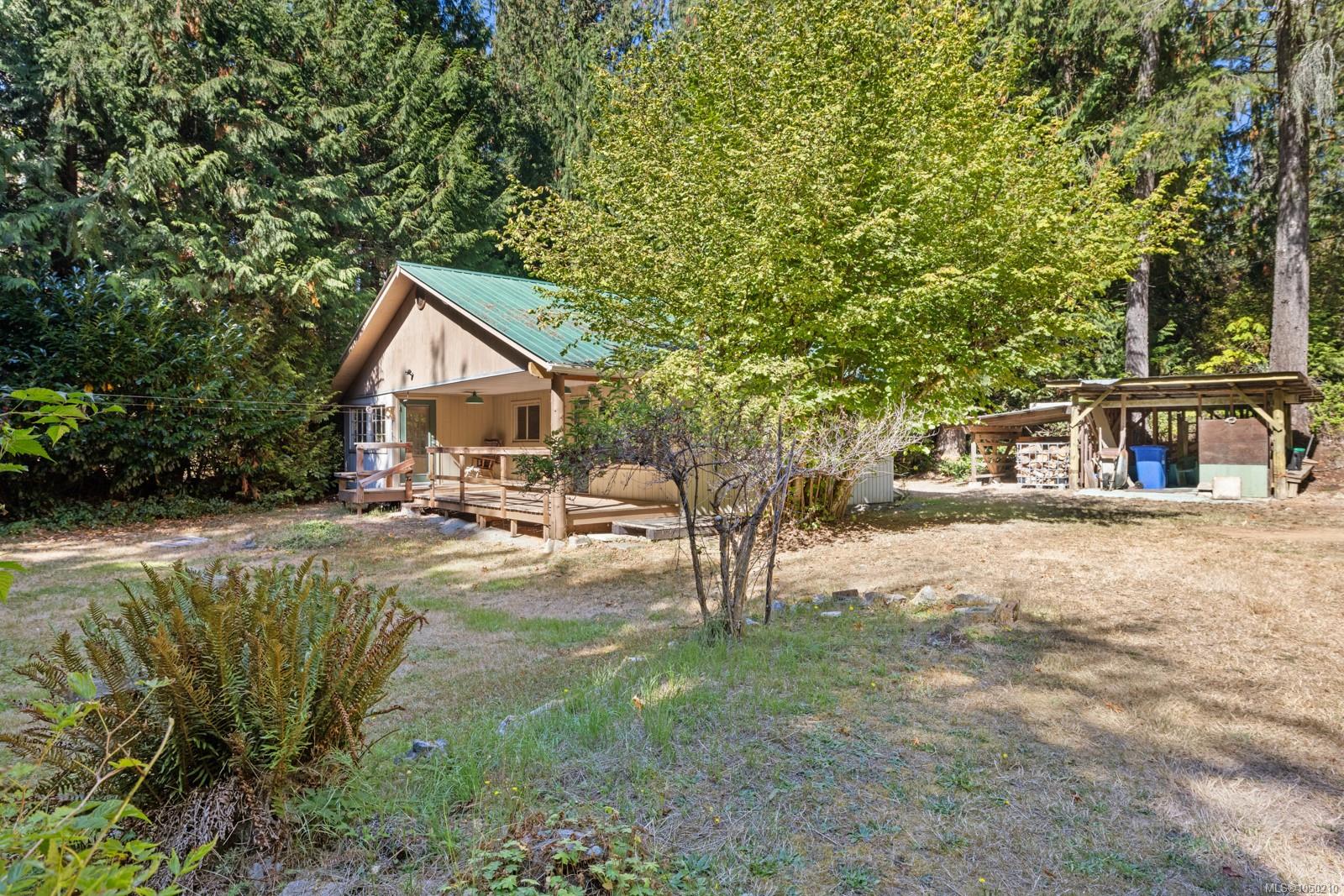 3175 Plumtree Rd — listing photo 9 of 35