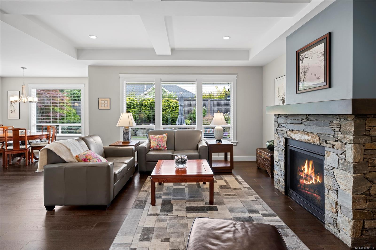 269 Bramble St — listing photo 3 of 36
