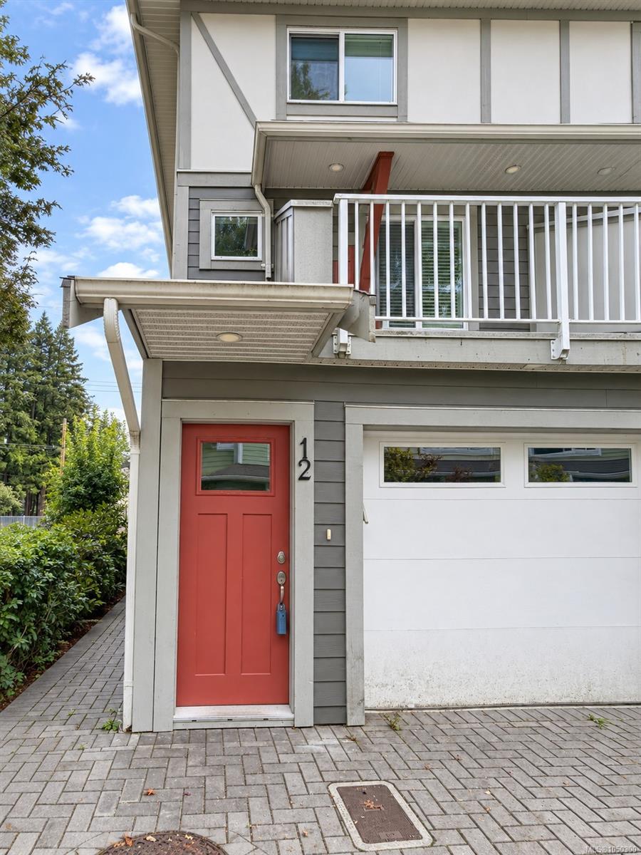 12-1027 College St, Duncan