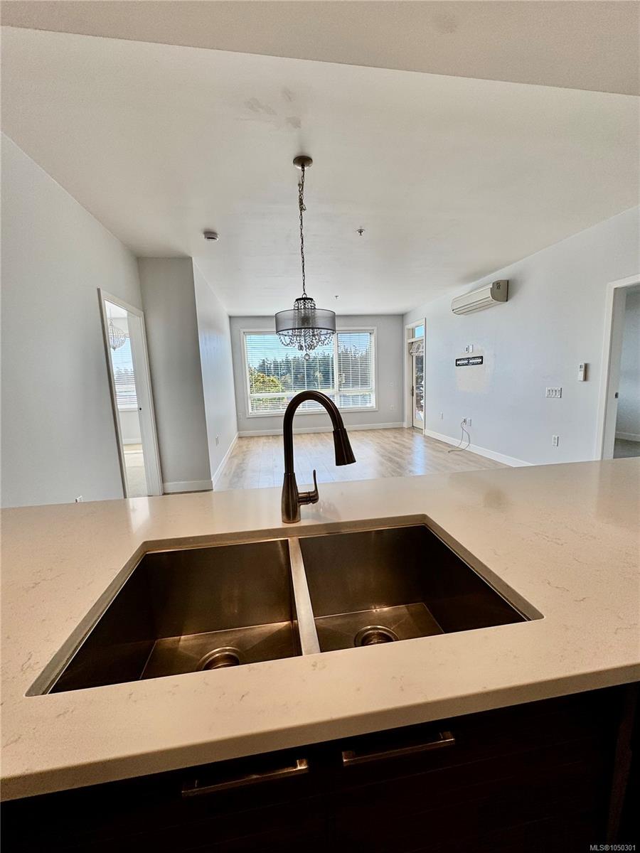 303-300 Belmont Rd — listing photo 6 of 26