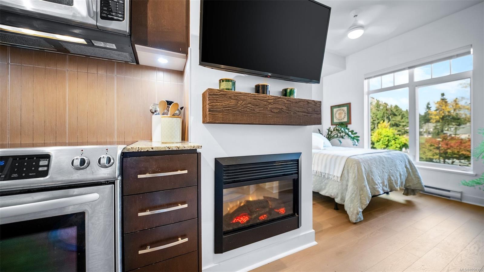 219-1375 Bear Mountain Pkwy — listing photo 12 of 31