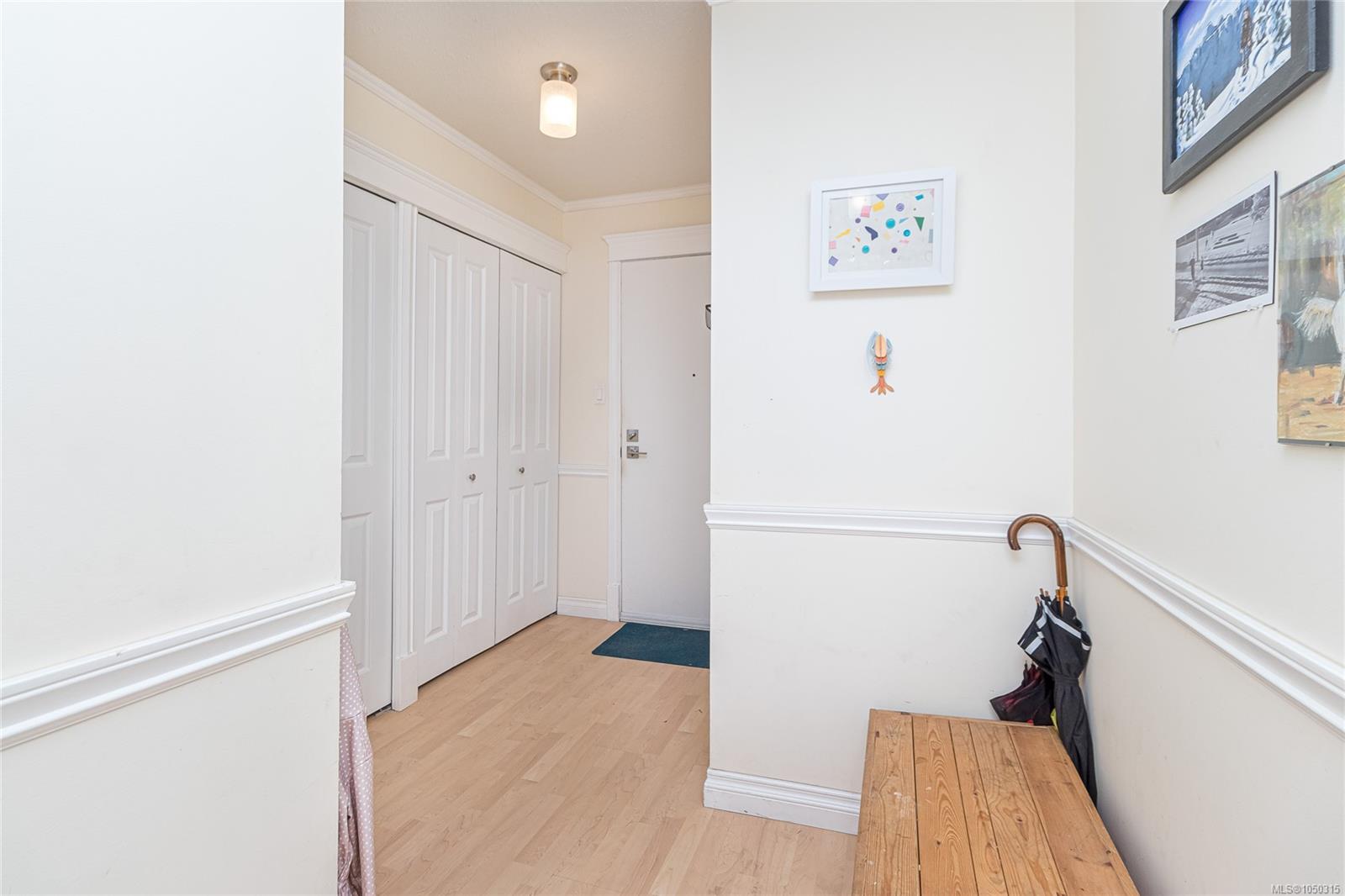 101-1050 Park Blvd — listing photo 7 of 26