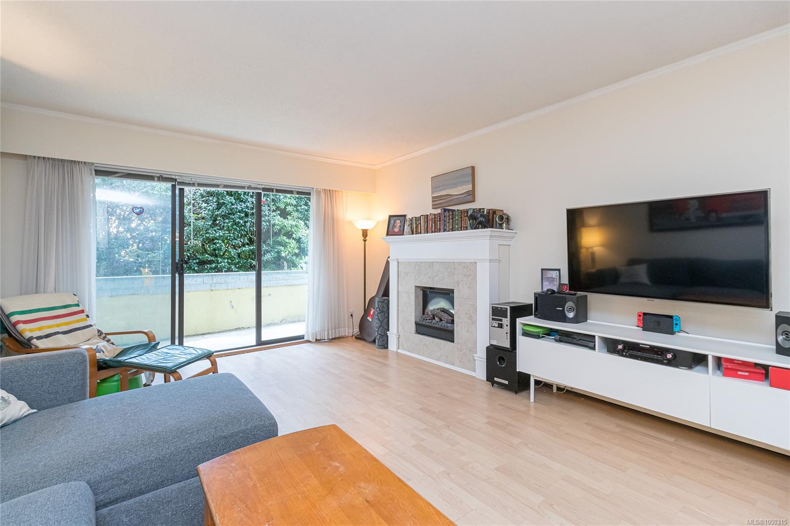 101-1050 Park Blvd — listing photo 9 of 26