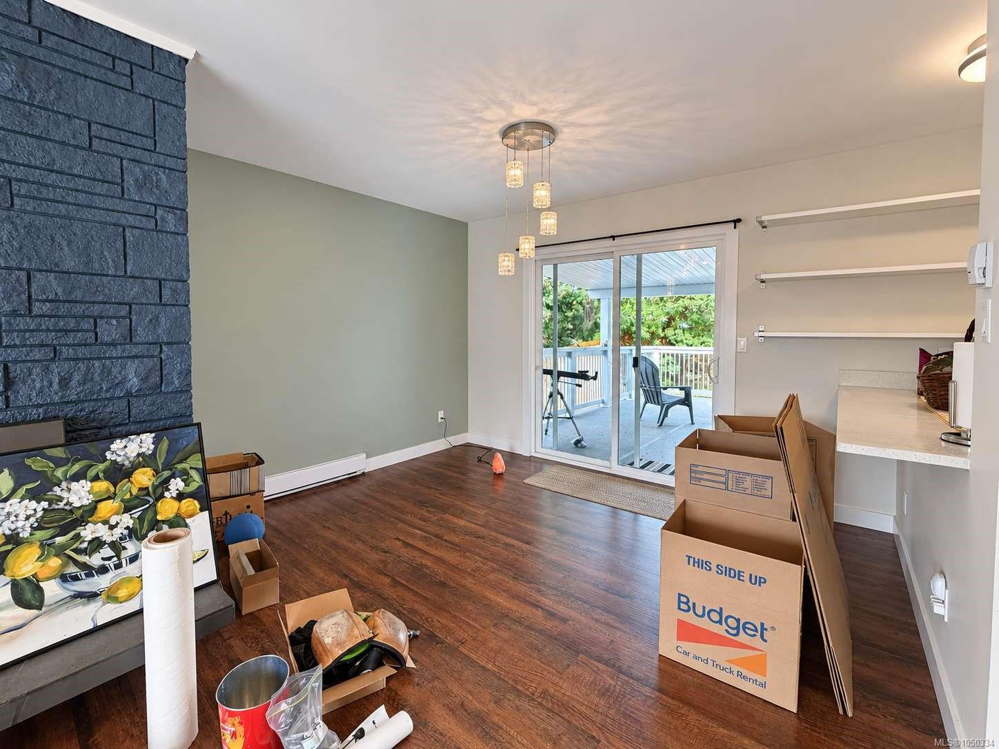 2349 Anderson Ave — listing photo 13 of 43