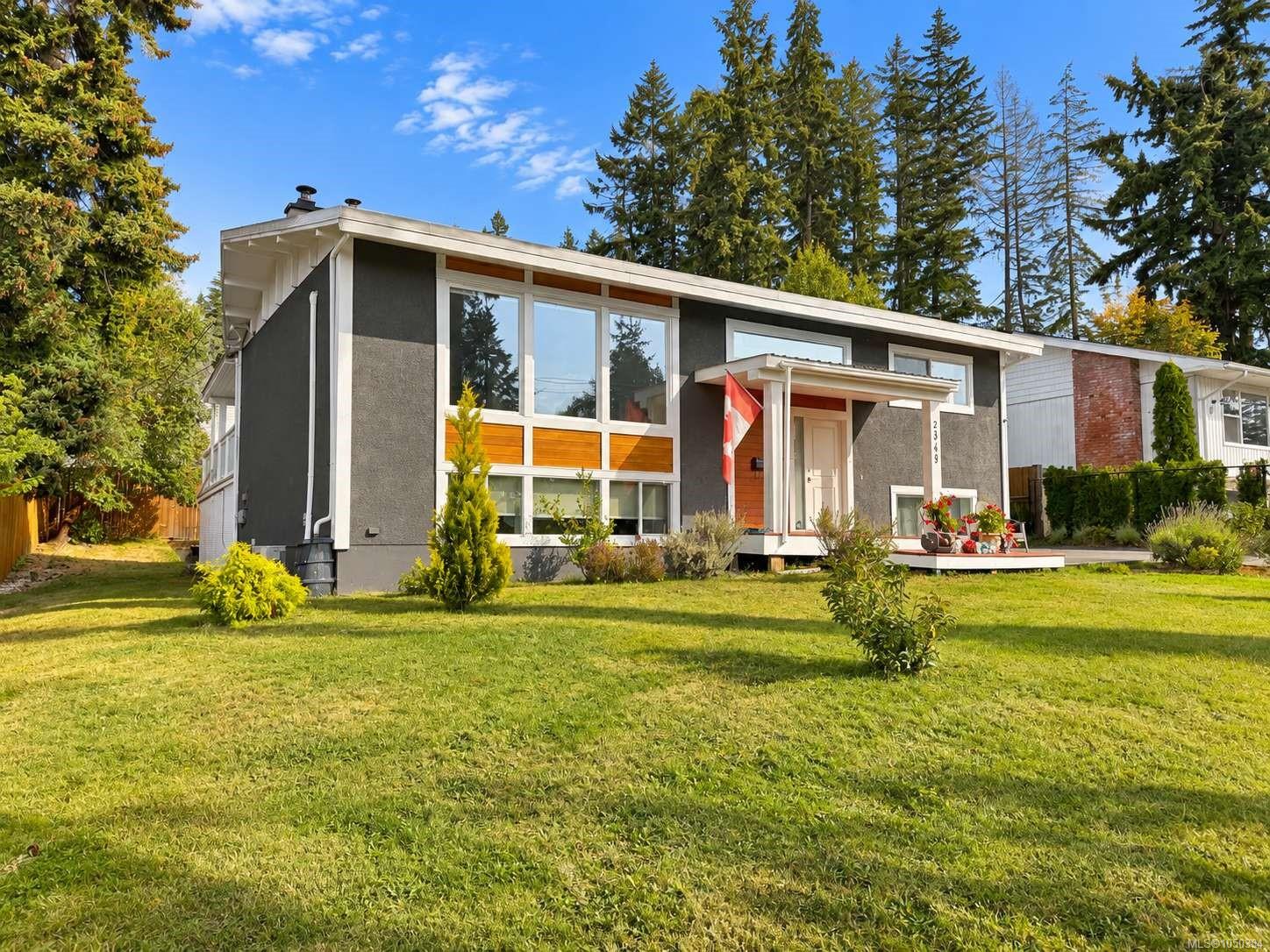 2349 Anderson Ave photo 4
