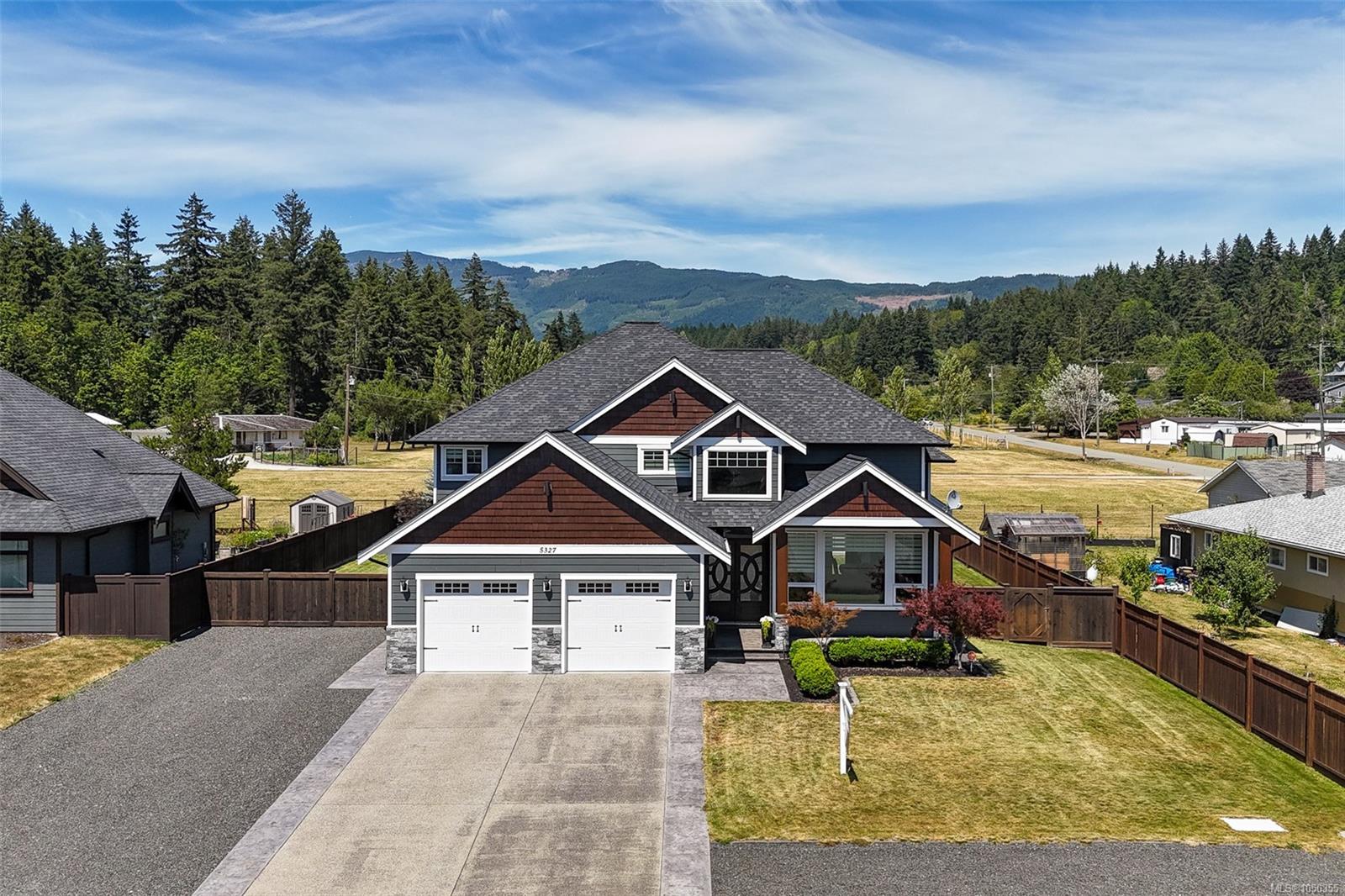 5327 Otter Pl photo 2