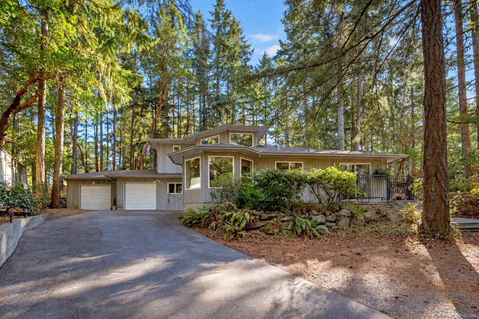 661 Millstream Lake Rd photo 2
