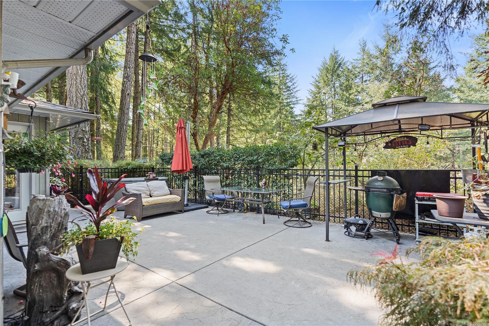 661 Millstream Lake Rd photo 3